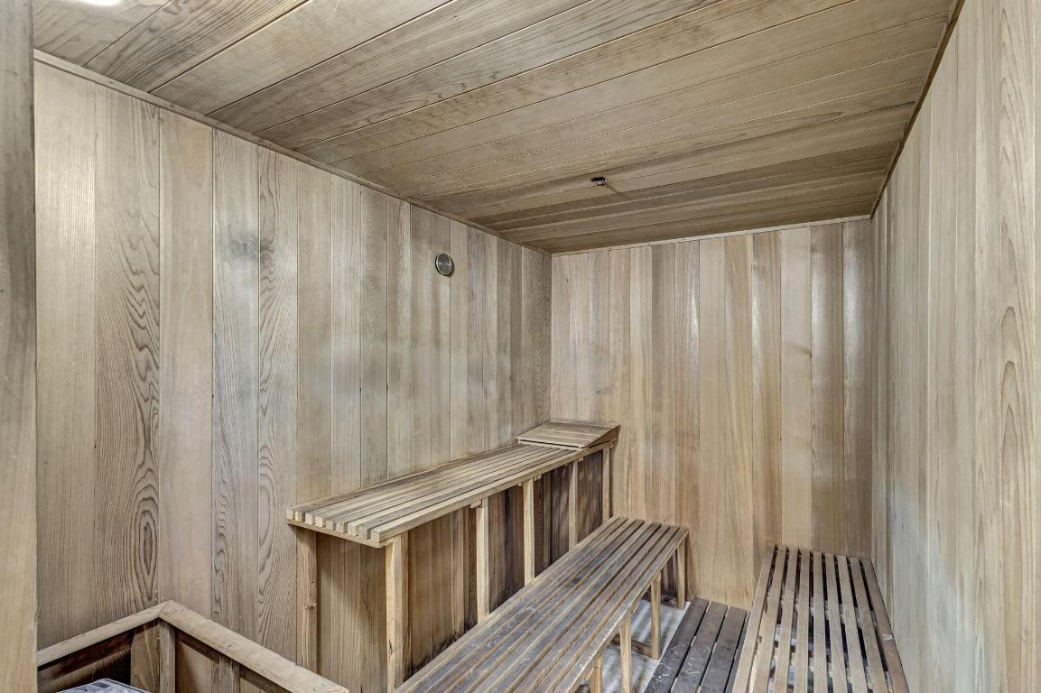 PARK PLACE CONDO - Residential