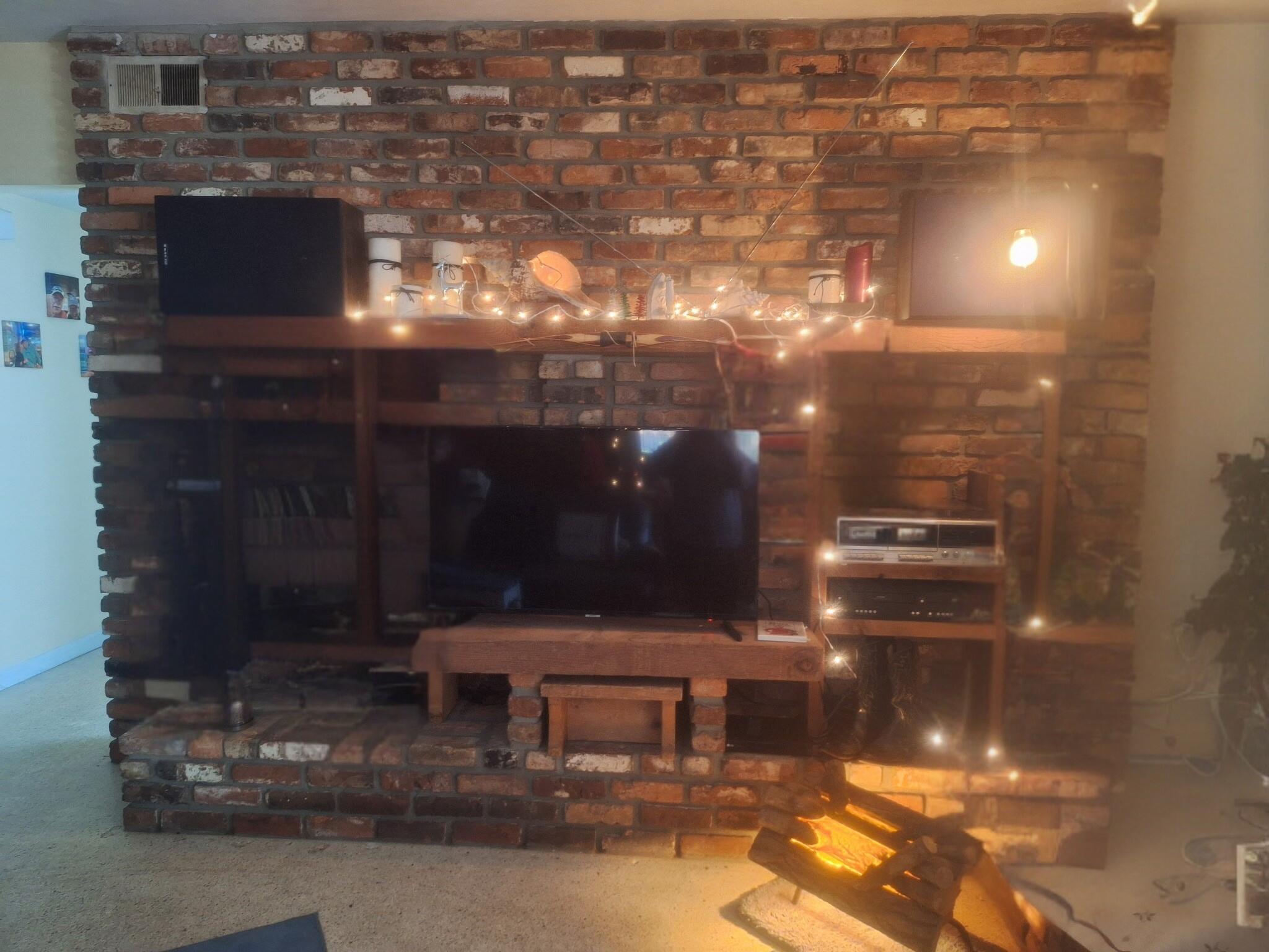 4820 SW 11th Street, Plantation, FL, 33317/$489,000 3 4820 SW 11th Street