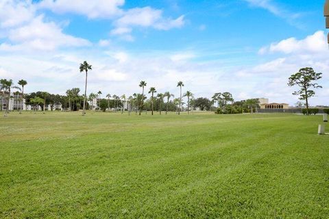 A home in Lake Worth Beach