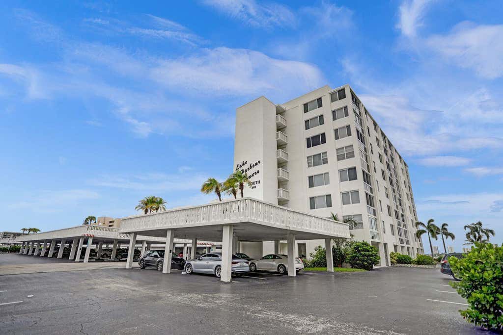 Photo of 301 Lake Shore Drive #809, Lake Park, FL 33403 (MLS # B26039564)