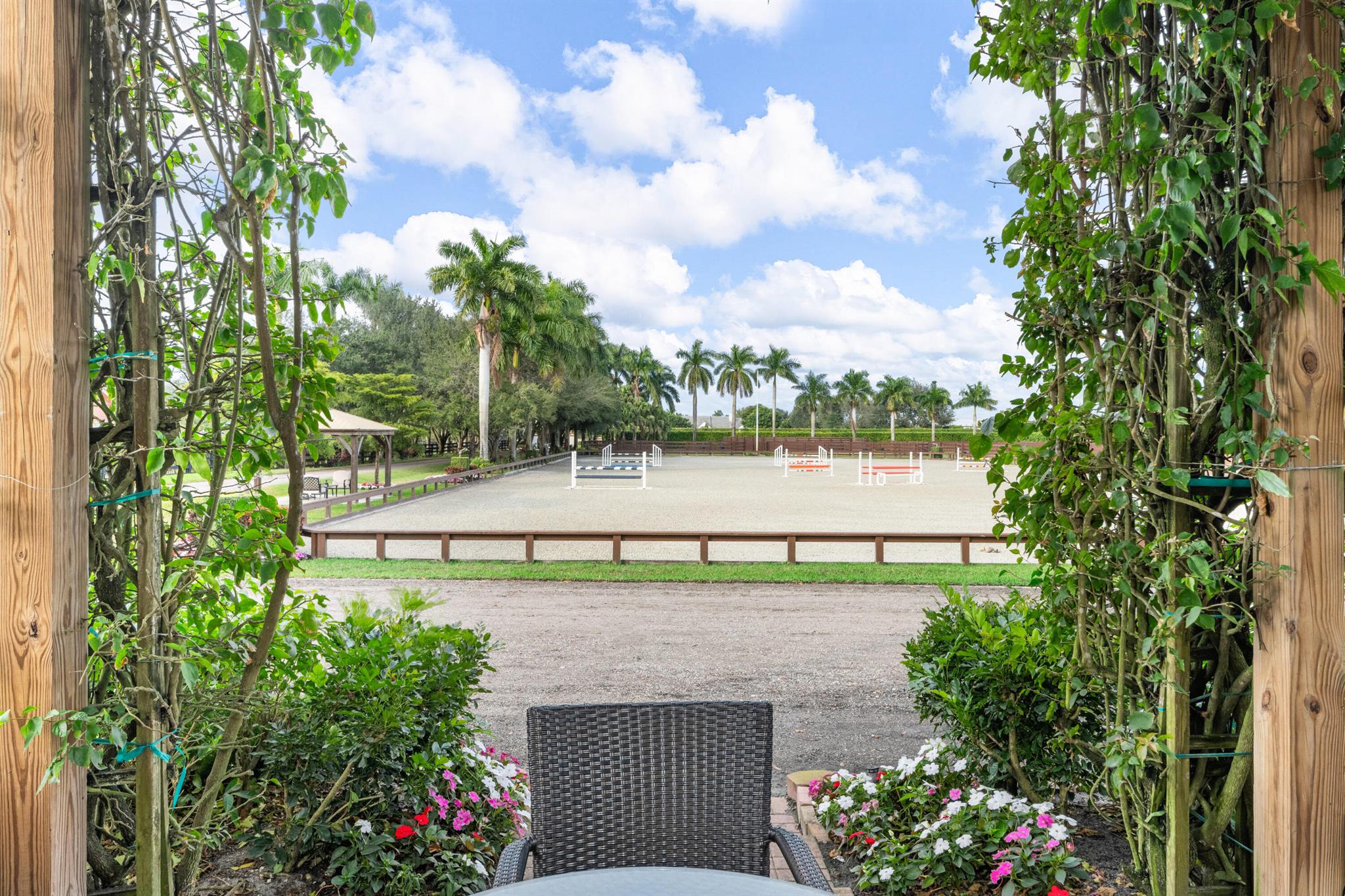 PALM BEACH POINT EAST - Residential