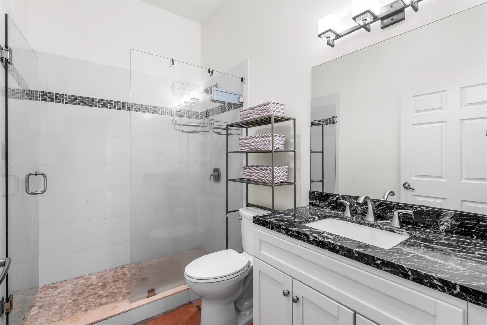 PALM BEACH POINT EAST - Residential