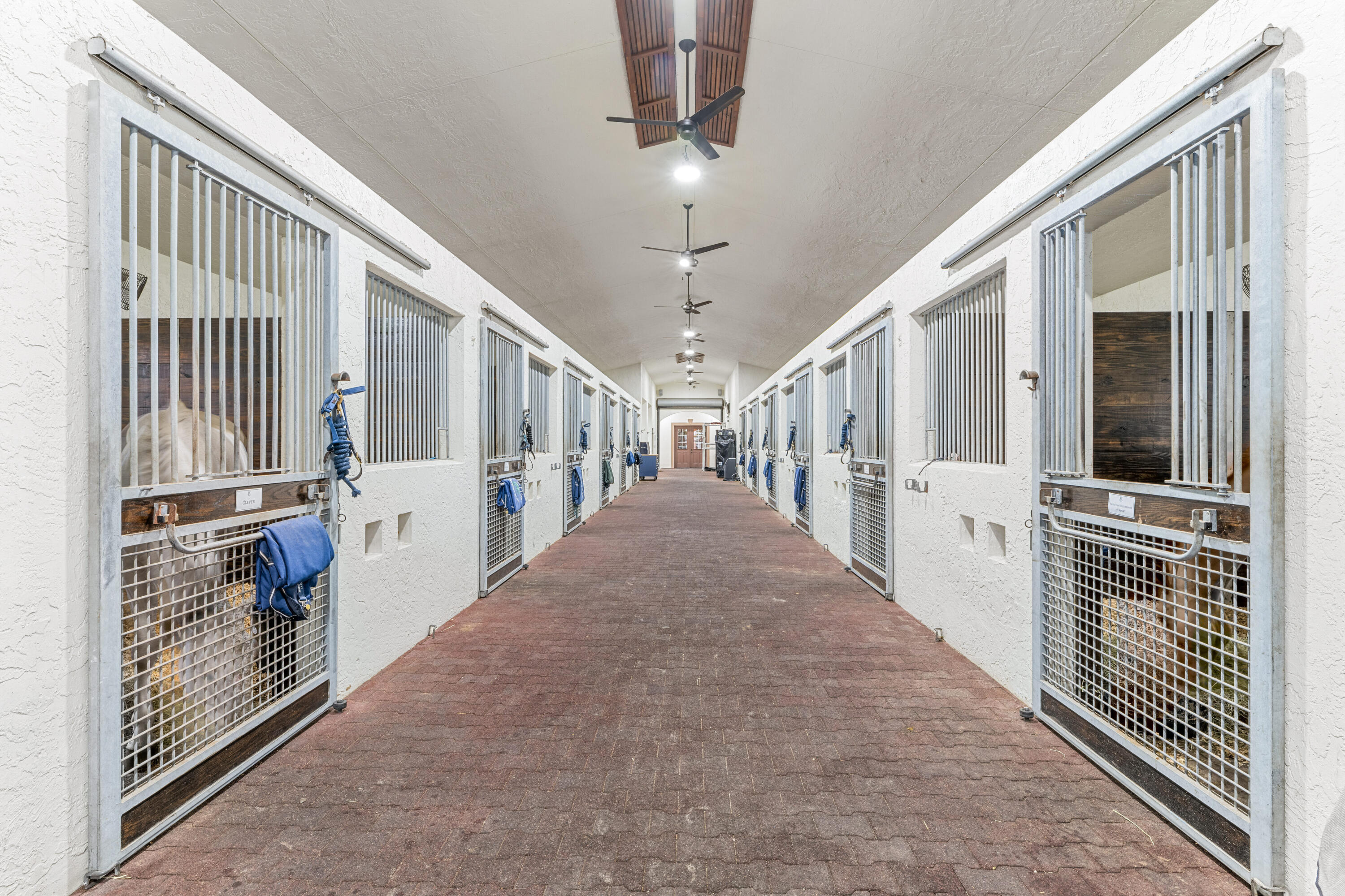 PALM BEACH POINT EAST - Residential