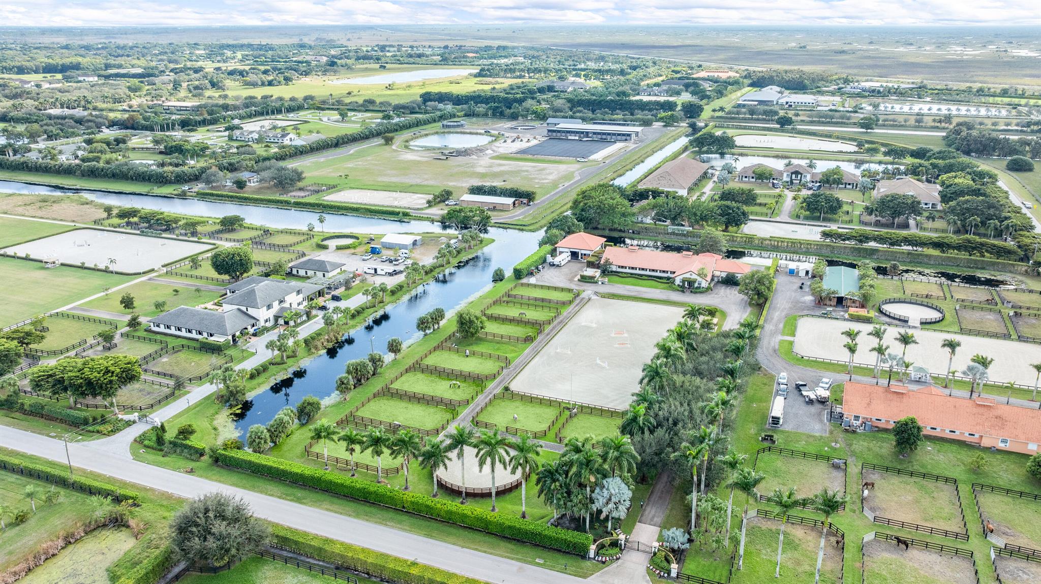 PALM BEACH POINT EAST - Residential