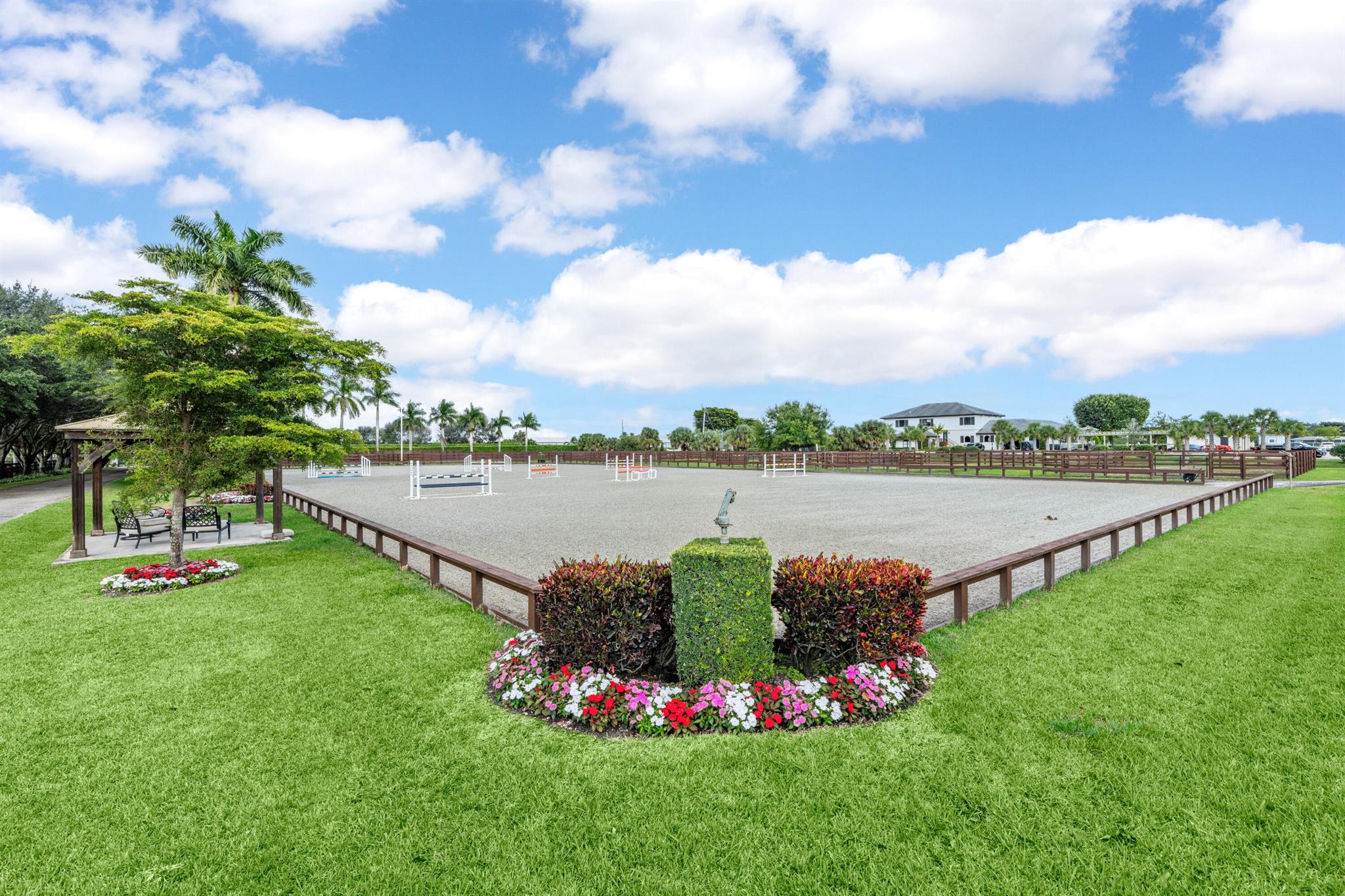 PALM BEACH POINT EAST - Residential