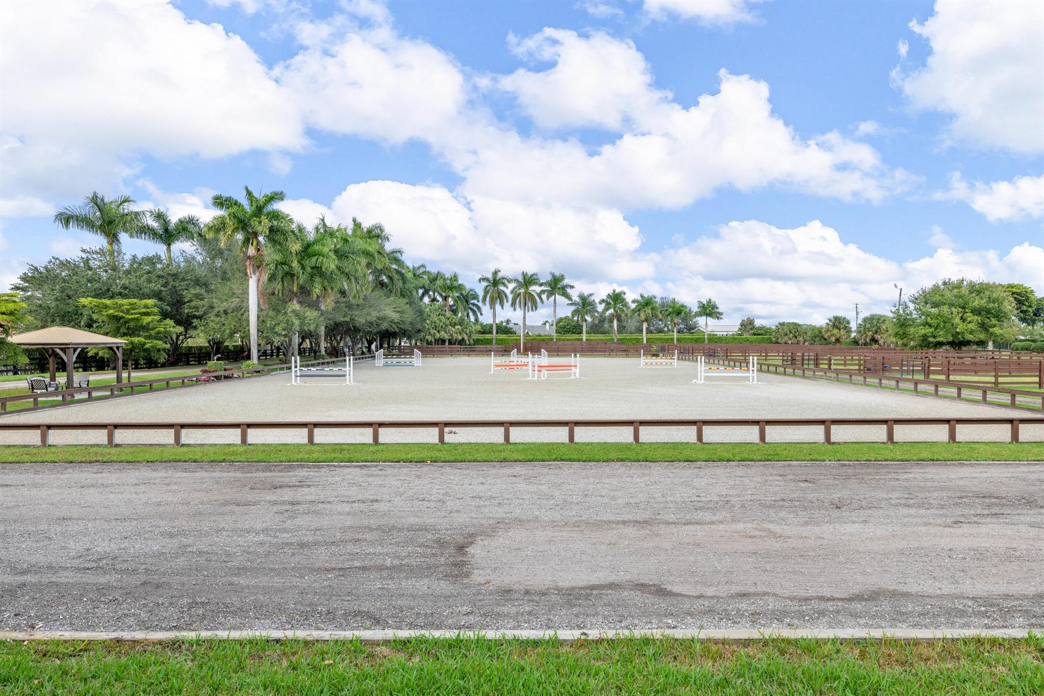 PALM BEACH POINT EAST - Residential