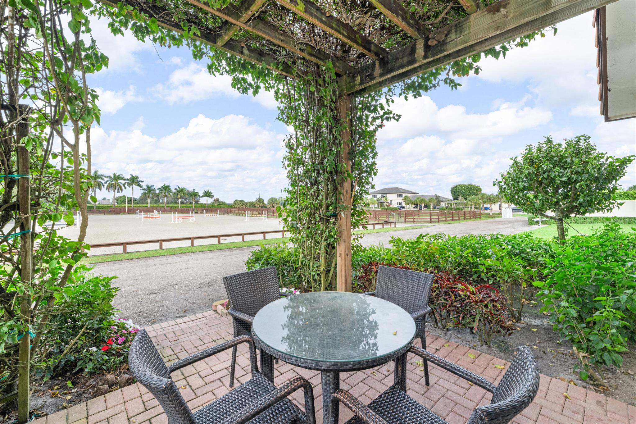 PALM BEACH POINT EAST - Residential