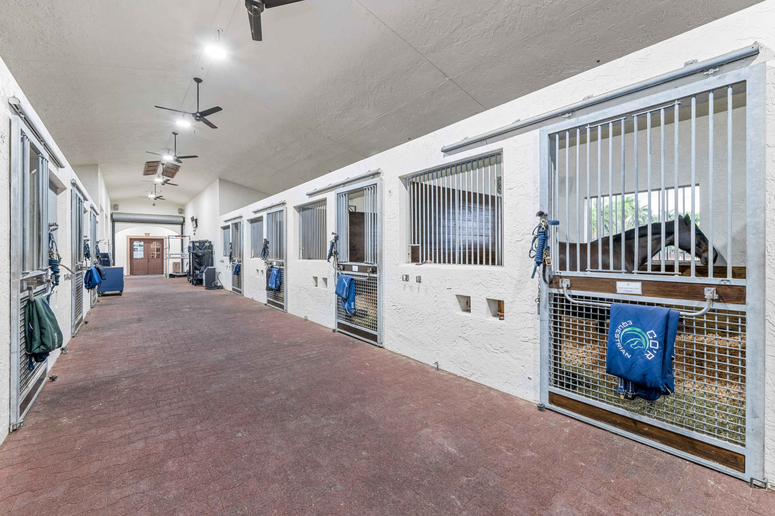 PALM BEACH POINT EAST - Residential