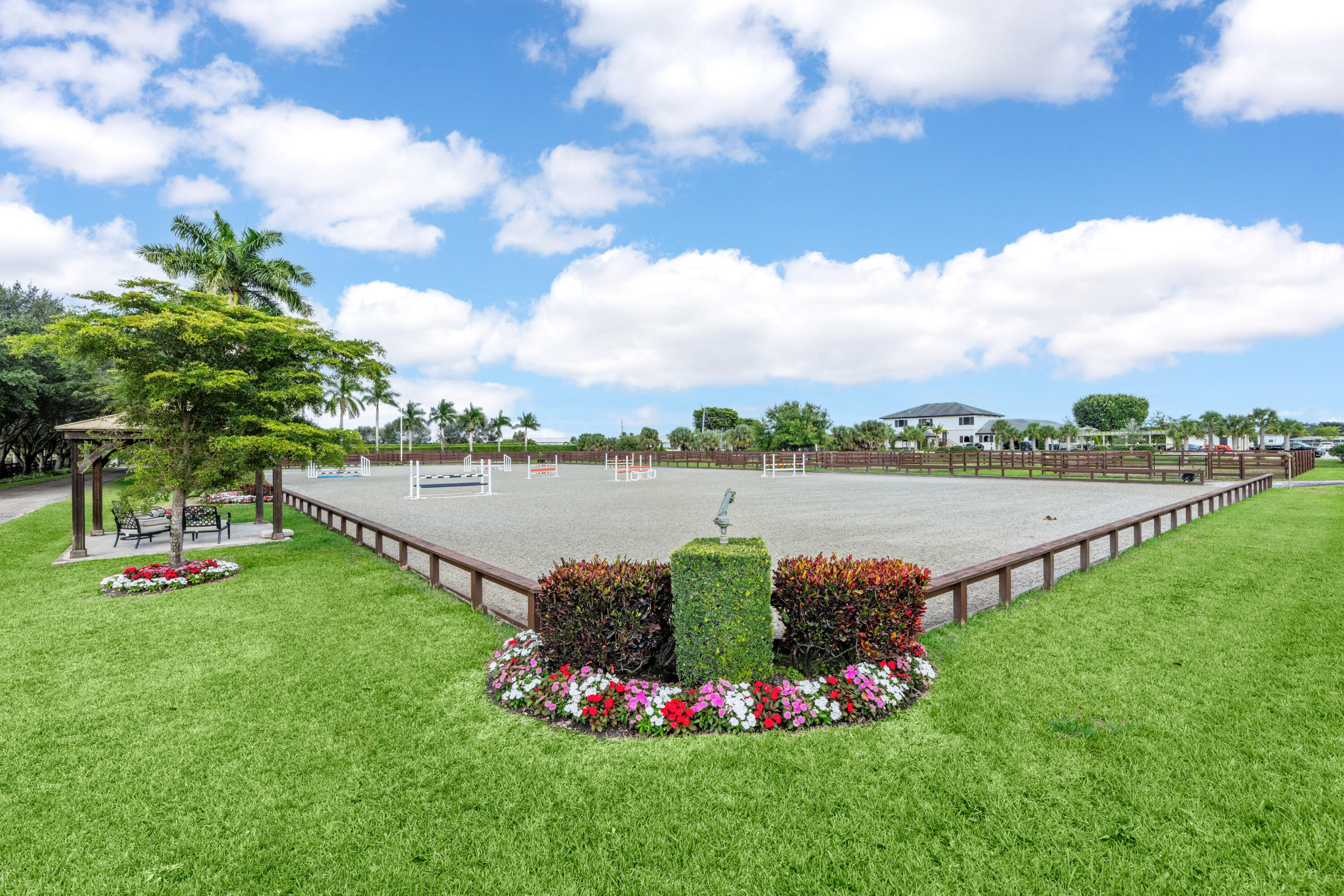 PALM BEACH POINT EAST - Residential