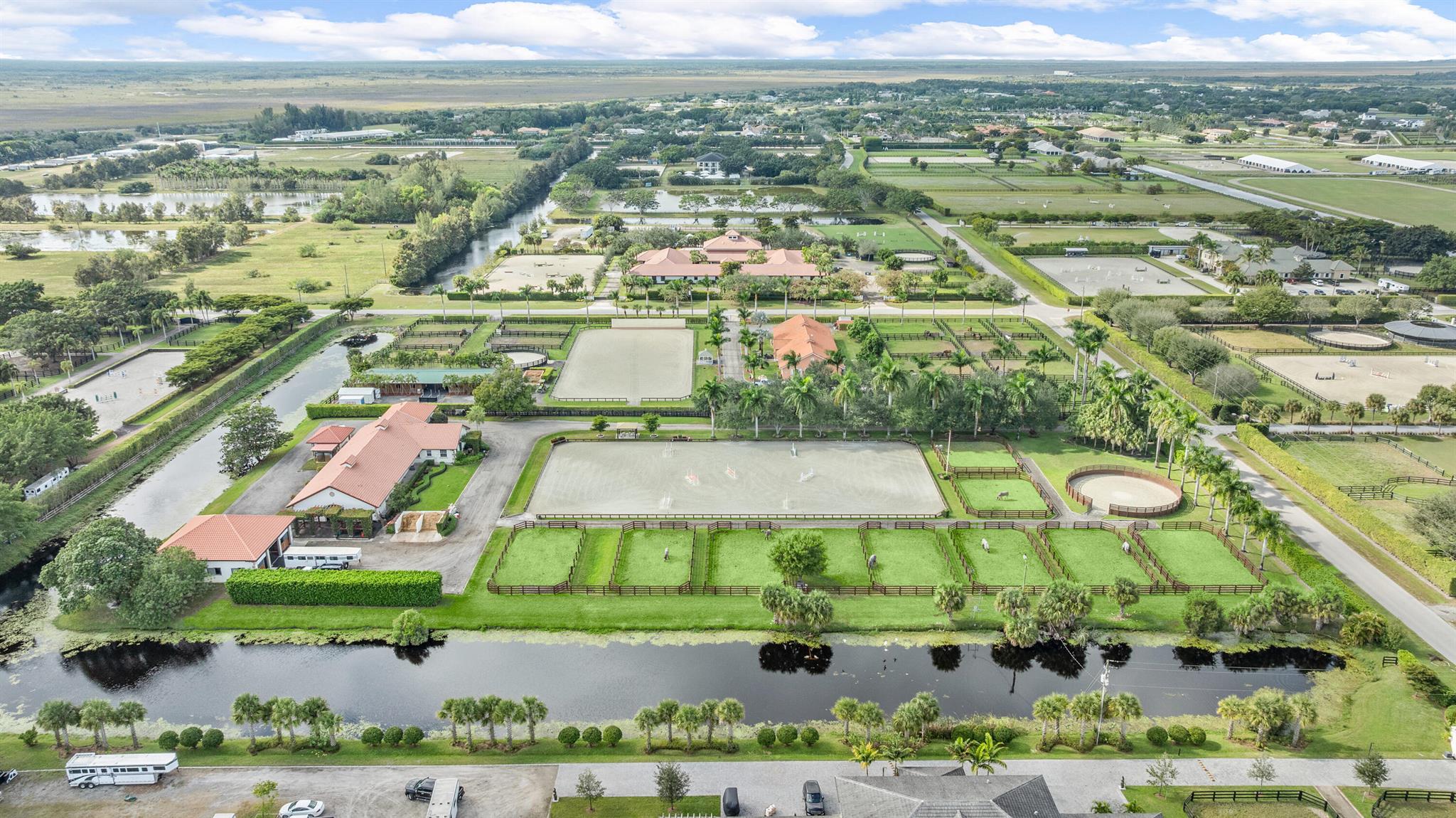 PALM BEACH POINT EAST - Residential