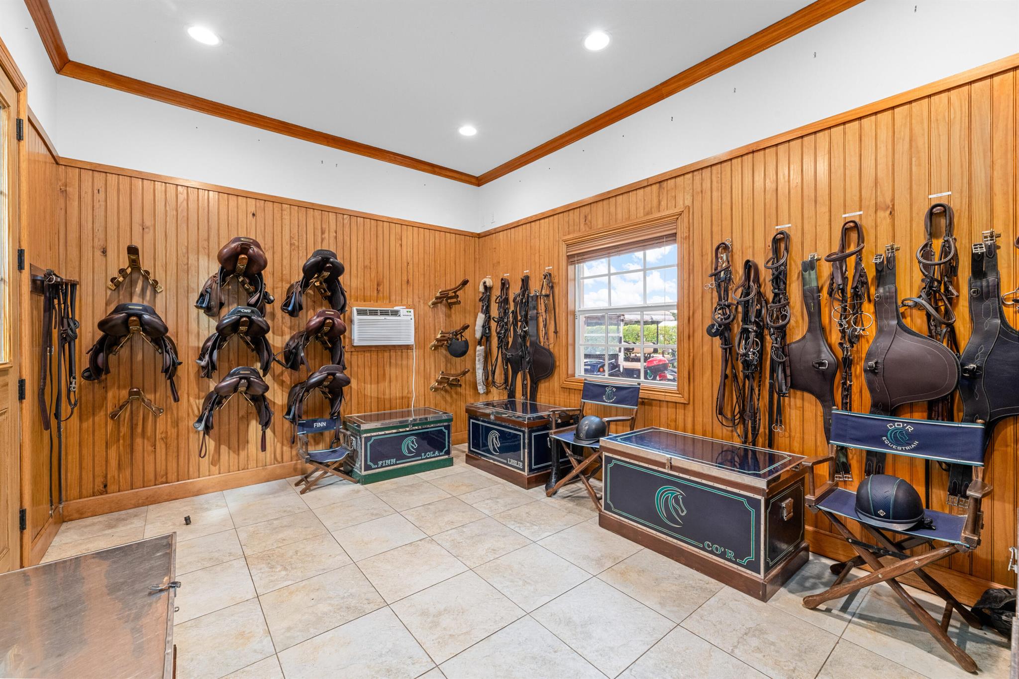 PALM BEACH POINT EAST - Residential