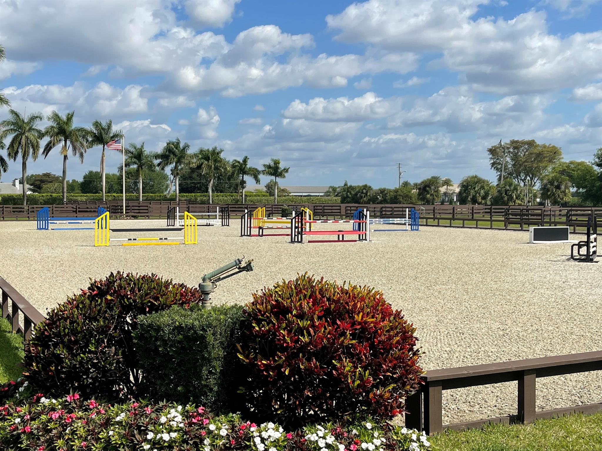 PALM BEACH POINT EAST - Residential