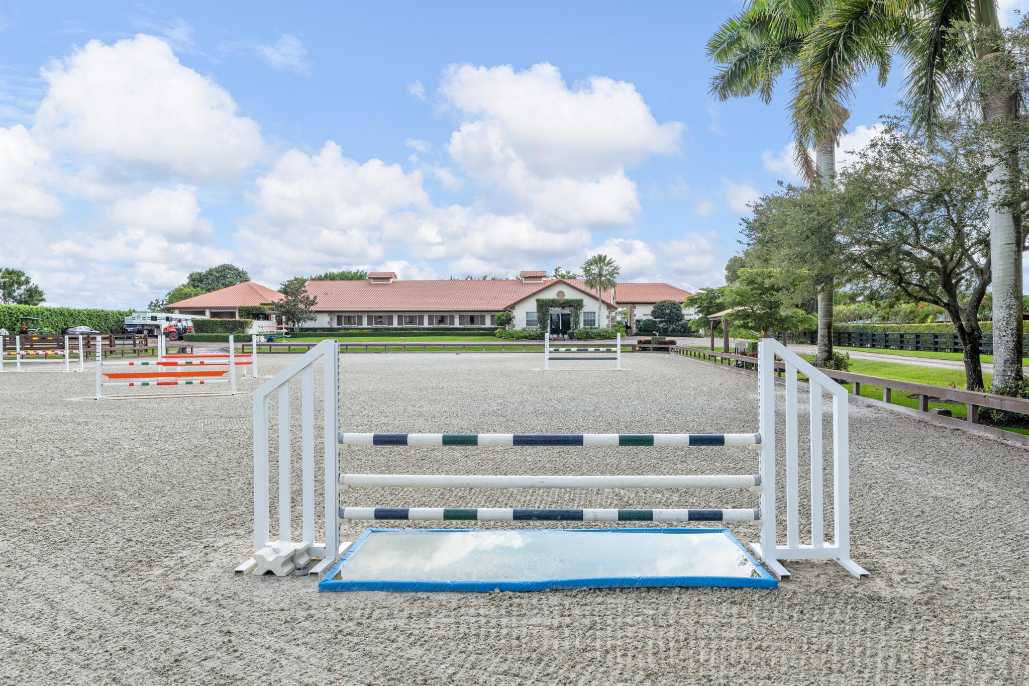 PALM BEACH POINT EAST - Residential