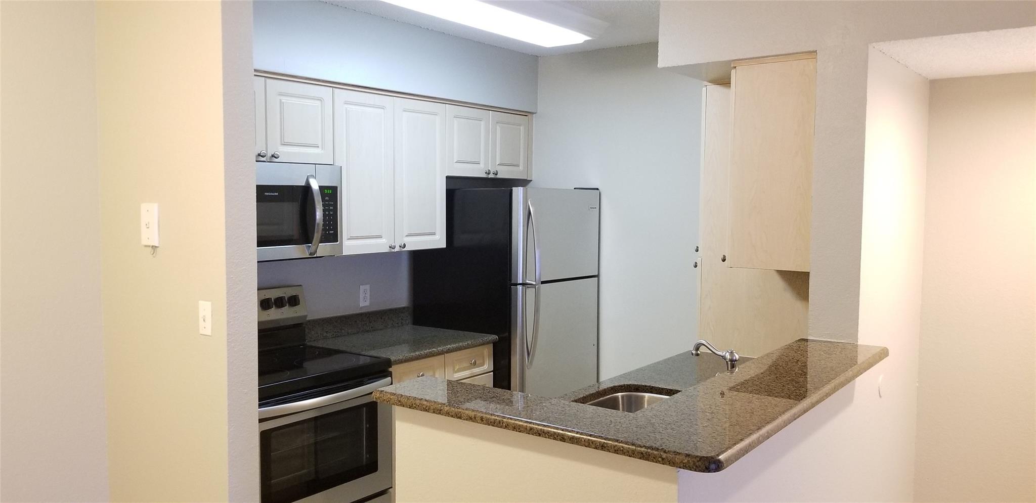 2846 S University Dr 4205