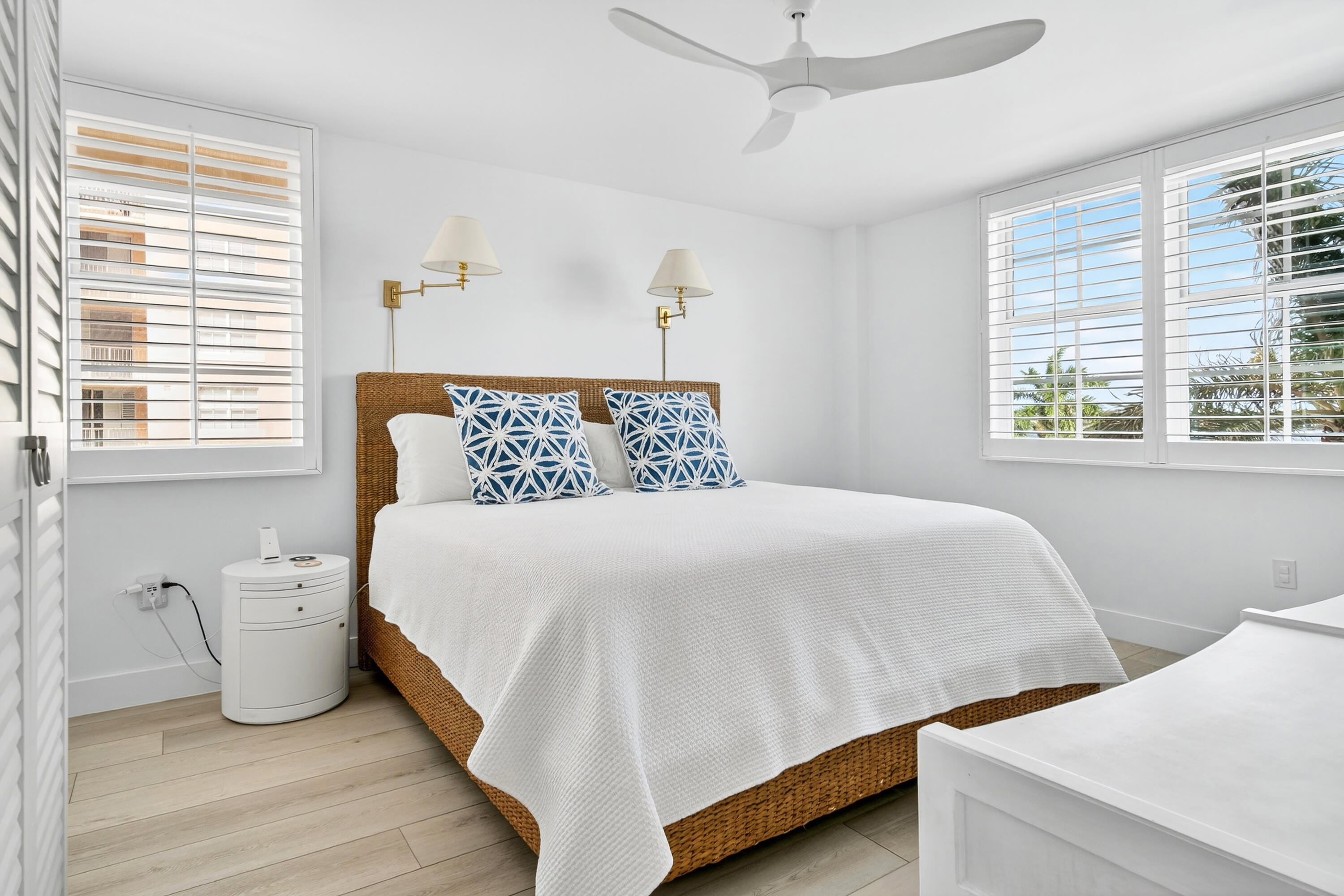 FLAGLER POINTE CONDO - Residential