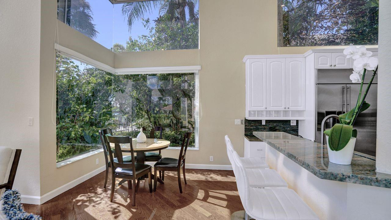 THE FAIRWAYS, WESTON HILLS - Residential