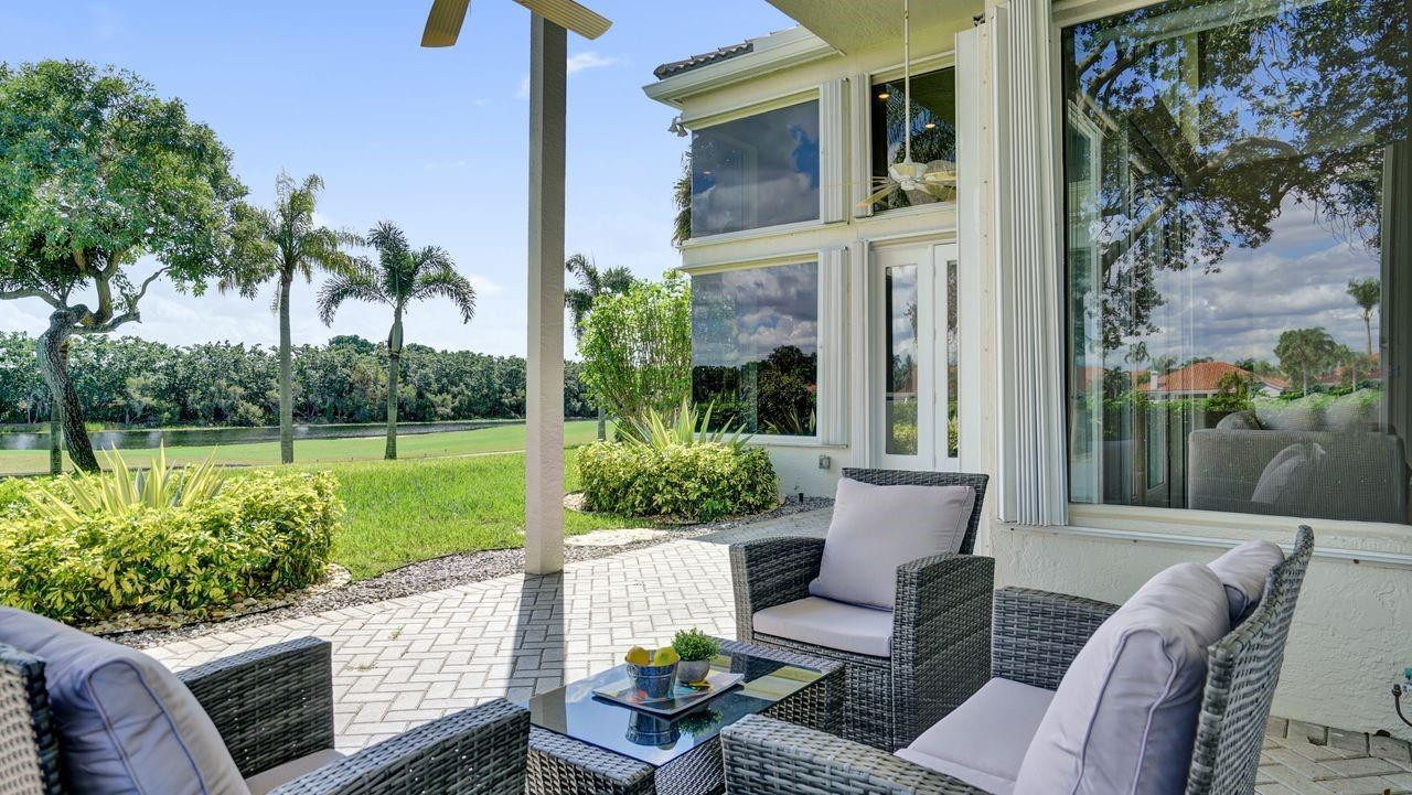 THE FAIRWAYS, WESTON HILLS - Residential