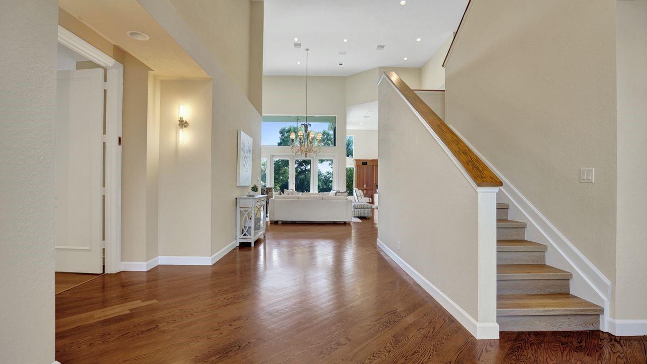 THE FAIRWAYS, WESTON HILLS - Residential