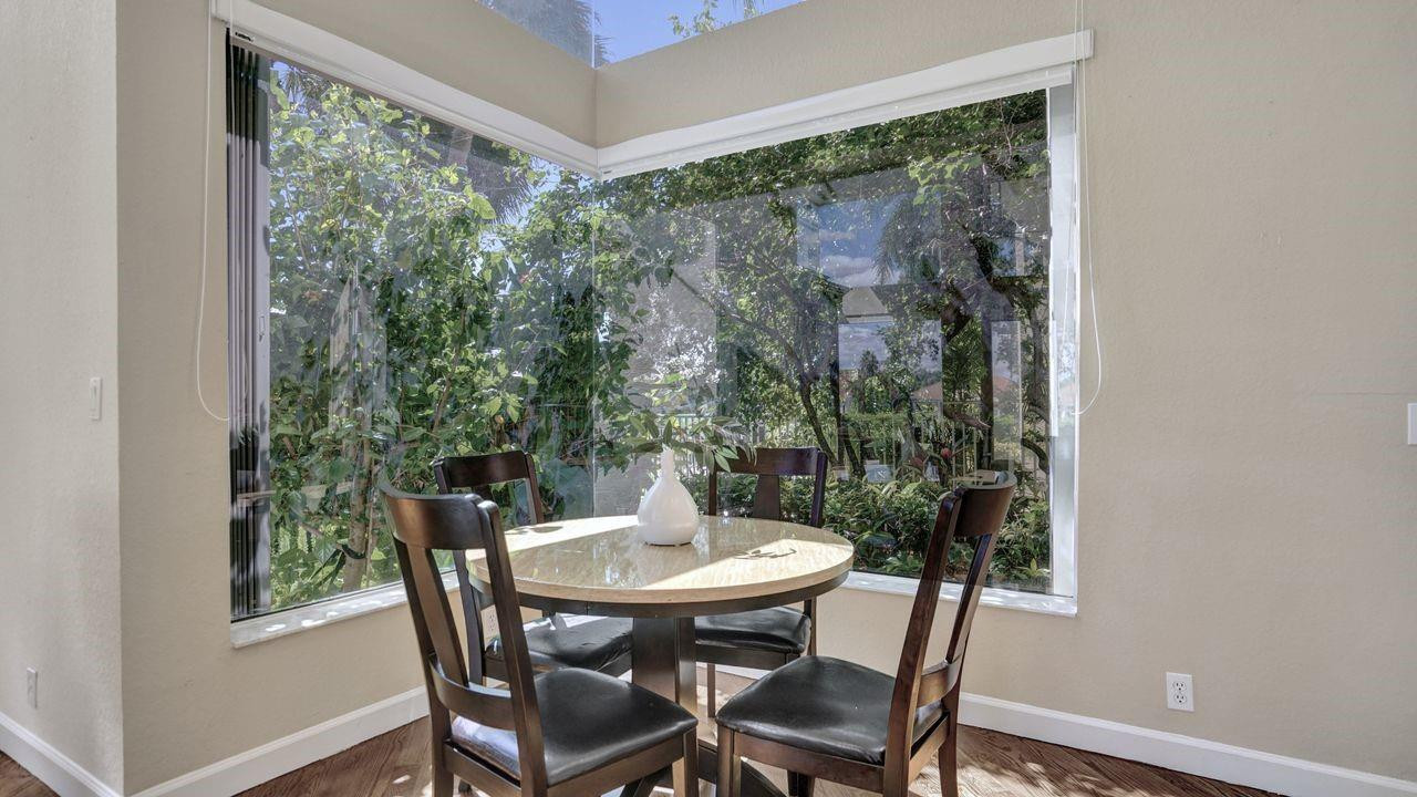 THE FAIRWAYS, WESTON HILLS - Residential