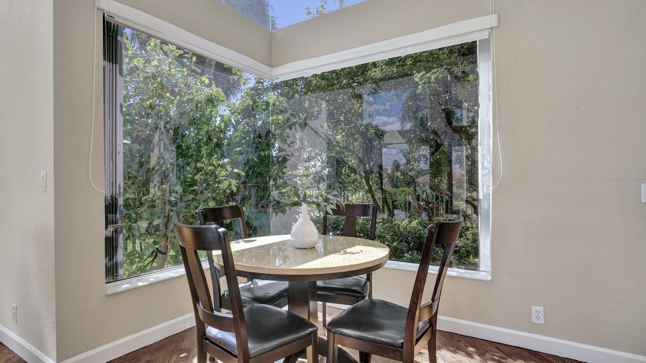 THE FAIRWAYS, WESTON HILLS - Residential