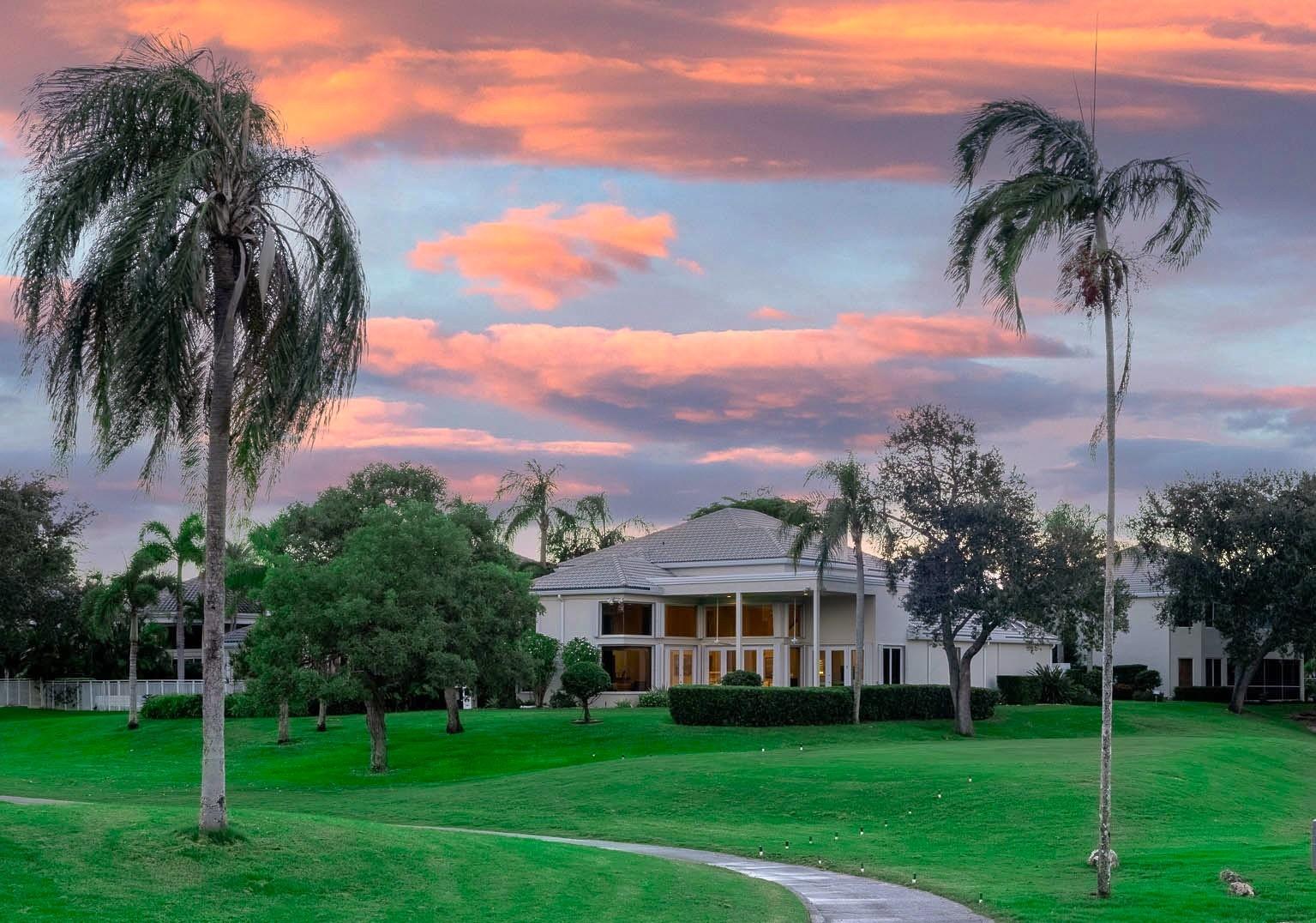 THE FAIRWAYS, WESTON HILLS - Residential