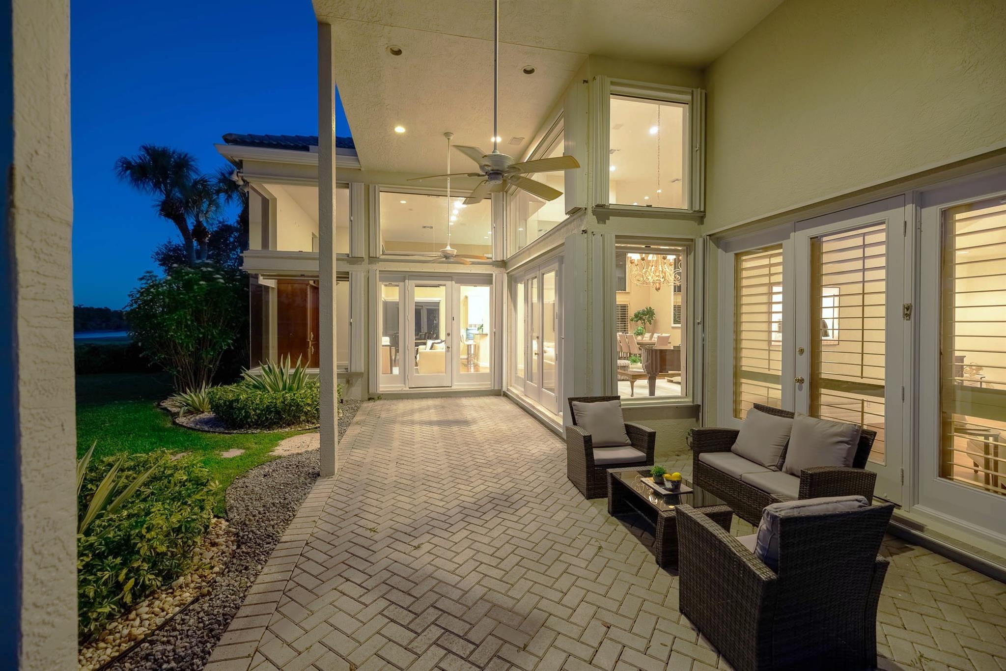 THE FAIRWAYS, WESTON HILLS - Residential