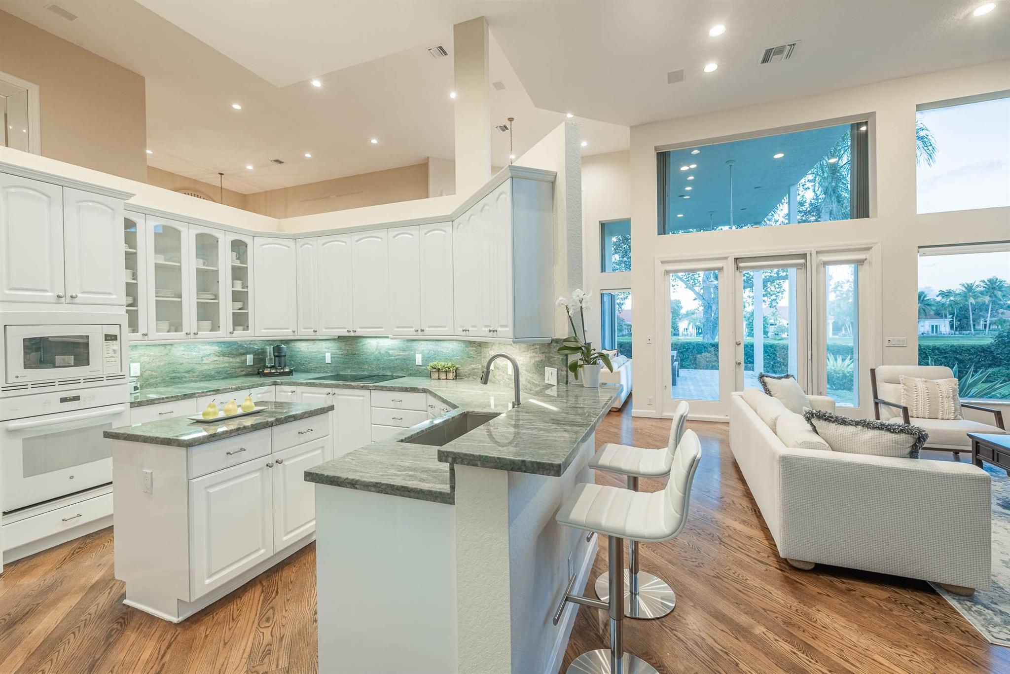 THE FAIRWAYS, WESTON HILLS - Residential