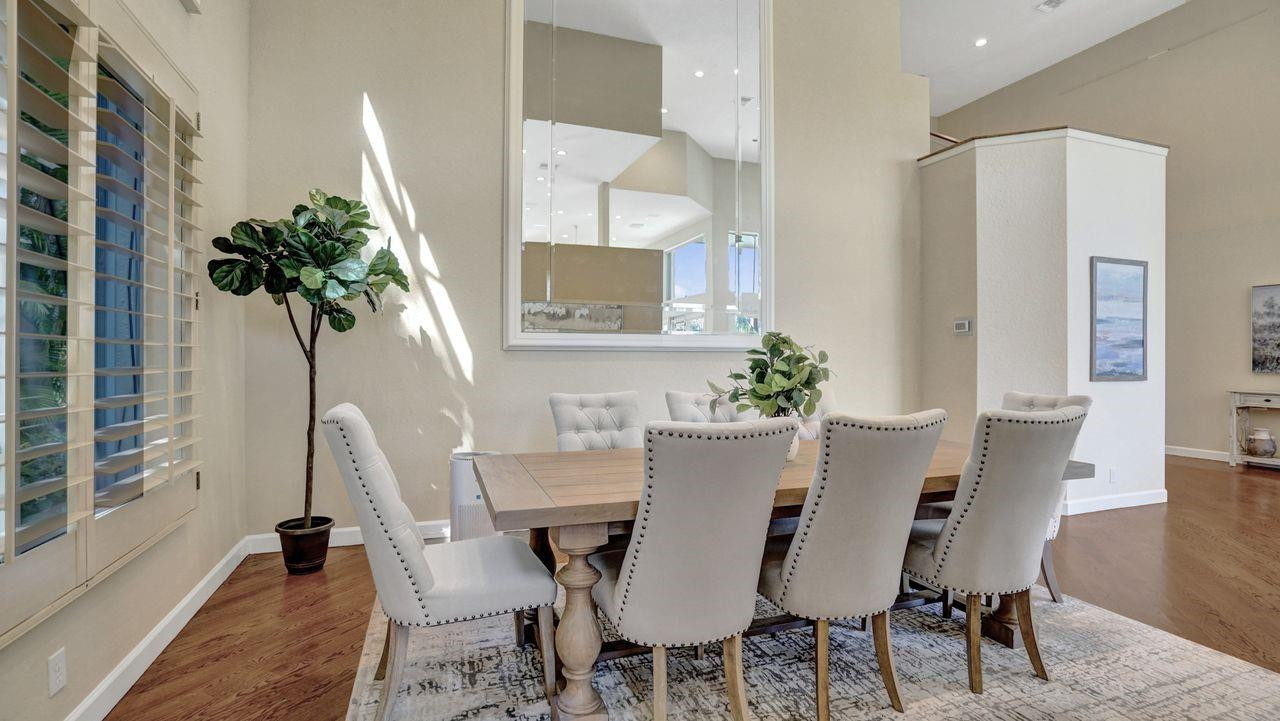 THE FAIRWAYS, WESTON HILLS - Residential