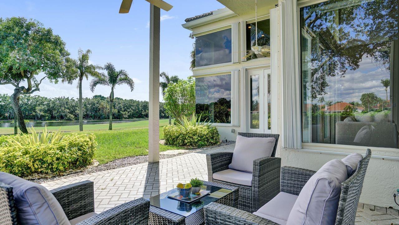 THE FAIRWAYS, WESTON HILLS - Residential