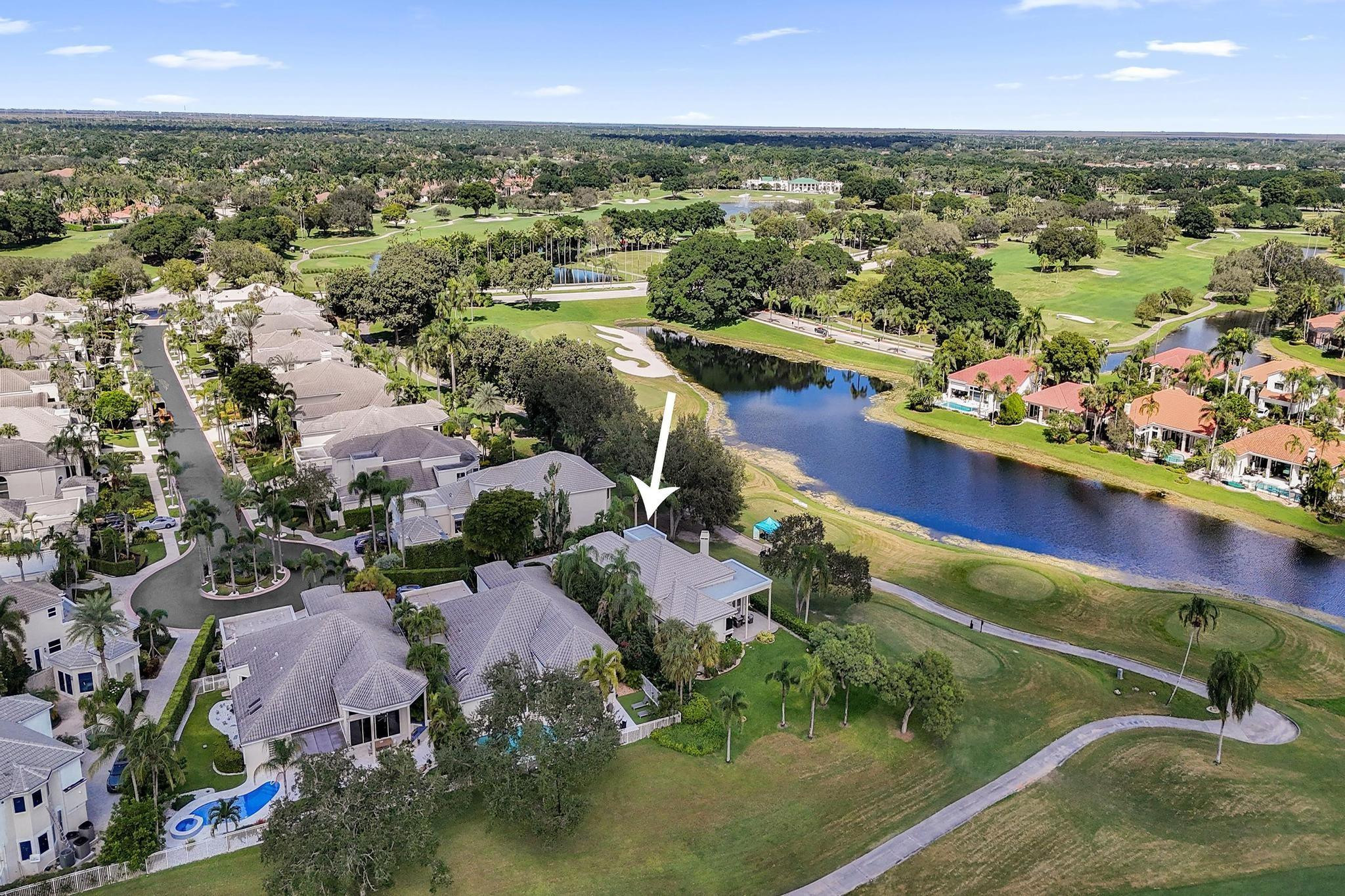 THE FAIRWAYS, WESTON HILLS - Residential