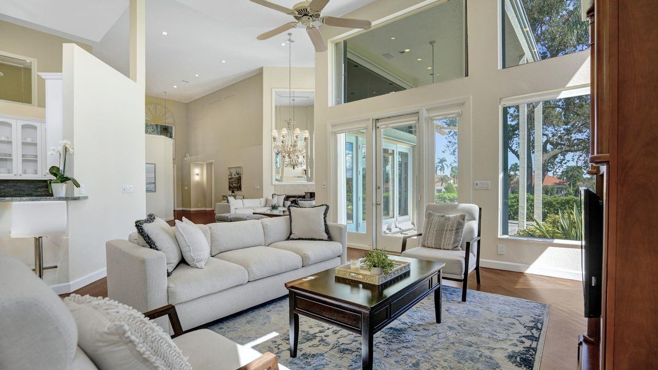 THE FAIRWAYS, WESTON HILLS - Residential