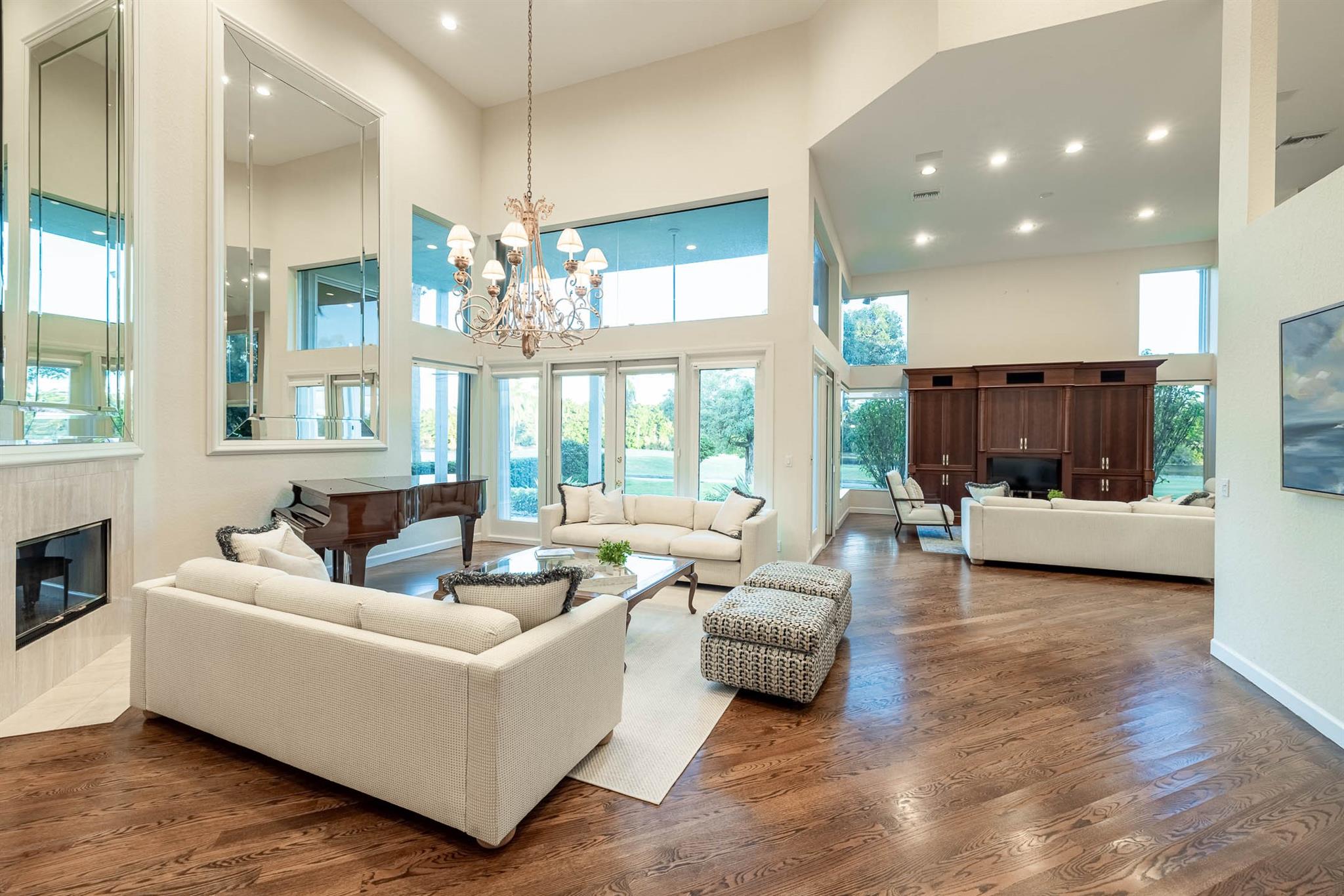 THE FAIRWAYS, WESTON HILLS - Residential