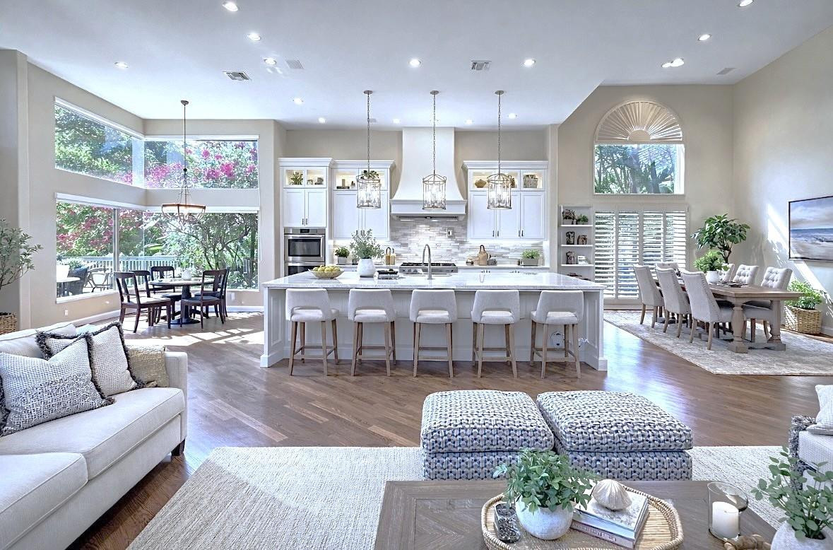 THE FAIRWAYS, WESTON HILLS - Residential