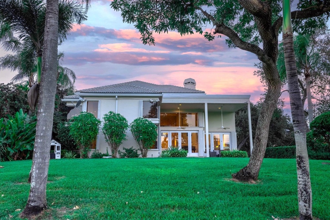 THE FAIRWAYS, WESTON HILLS - Residential