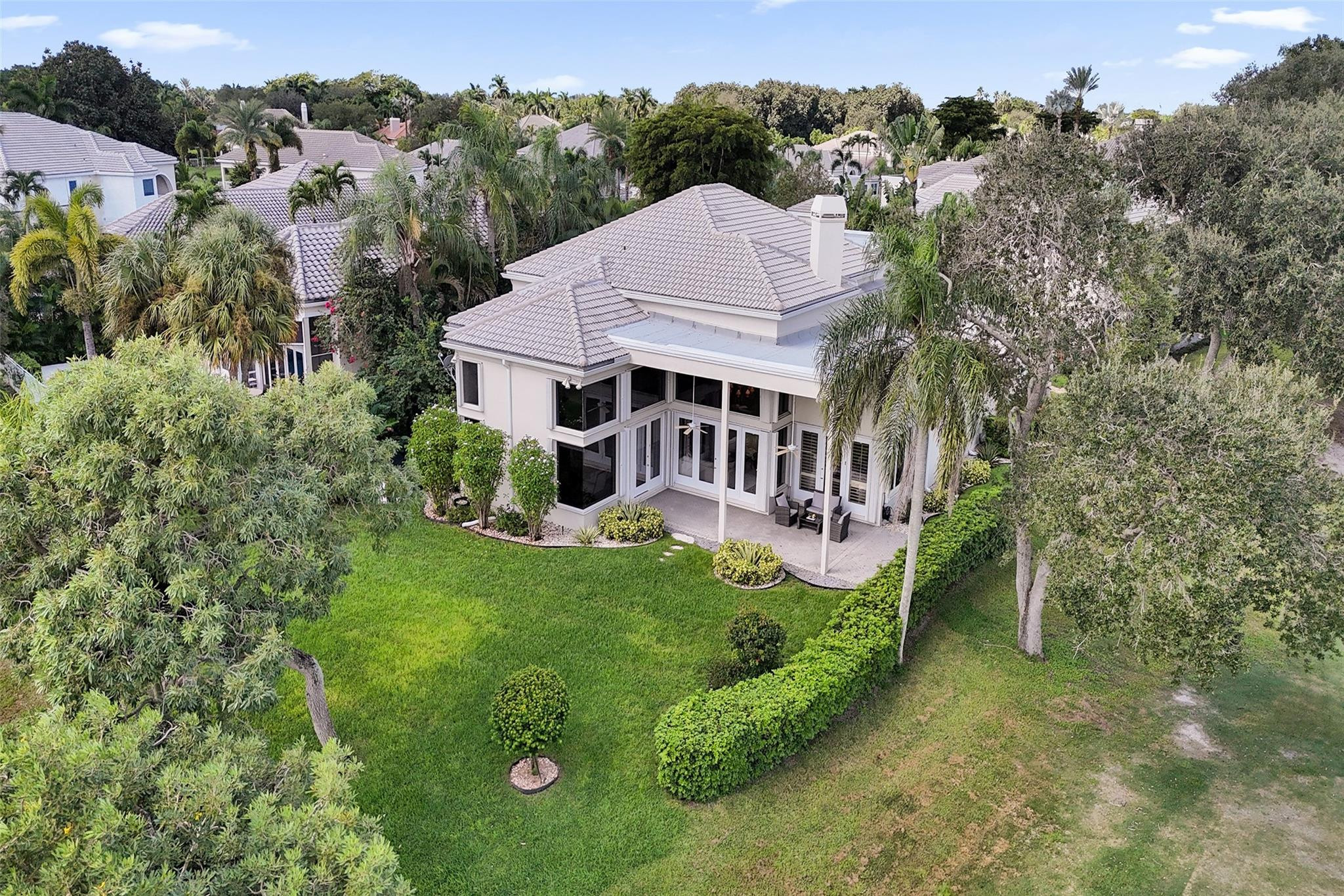 THE FAIRWAYS, WESTON HILLS - Residential