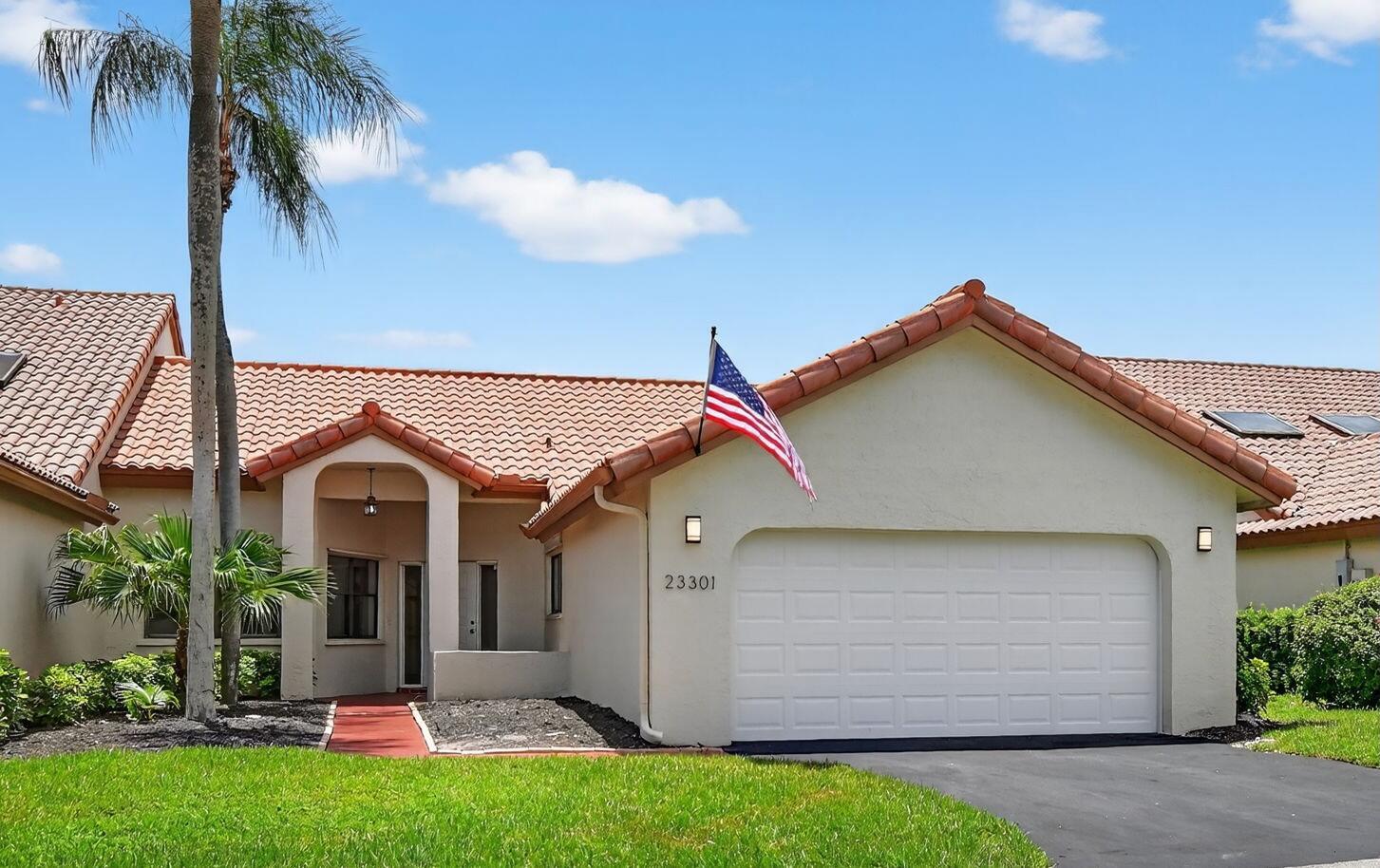 Boca's Waterfront One-story Villa with Rare Dock Slip!An exclusive dock slip can be yours - your gateway to ocean adventures! This move-in-ready, one-floor villa on a cul-de-sac corner lot boasts a lake-view primary suite, 2025 stainless appliances, Samsung washer/dryer, new water heater, and impact-door 2-car garage. Pet-friendly Waterside's gated community, with a manned guardhouse, boasts great schools, tennis courts, heated pool, hot tub, sauna, and boat ramp. Near downtown Boca Raton, Mizner Park and pristine beaches, this 3-bed, 2-bath gem won't last. This rarely available waterfront villa & boat slip won't last - book your tour today!