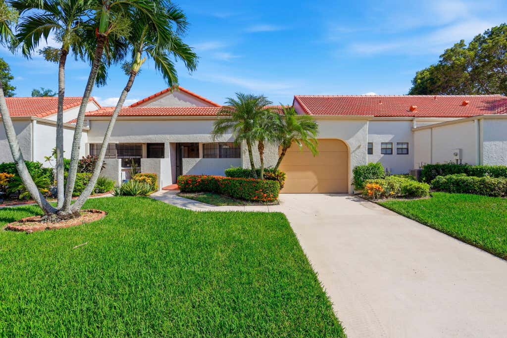 Photo of 5887 PARKWALK Circle W, Boynton Beach, FL 33472 (MLS # B26062821)