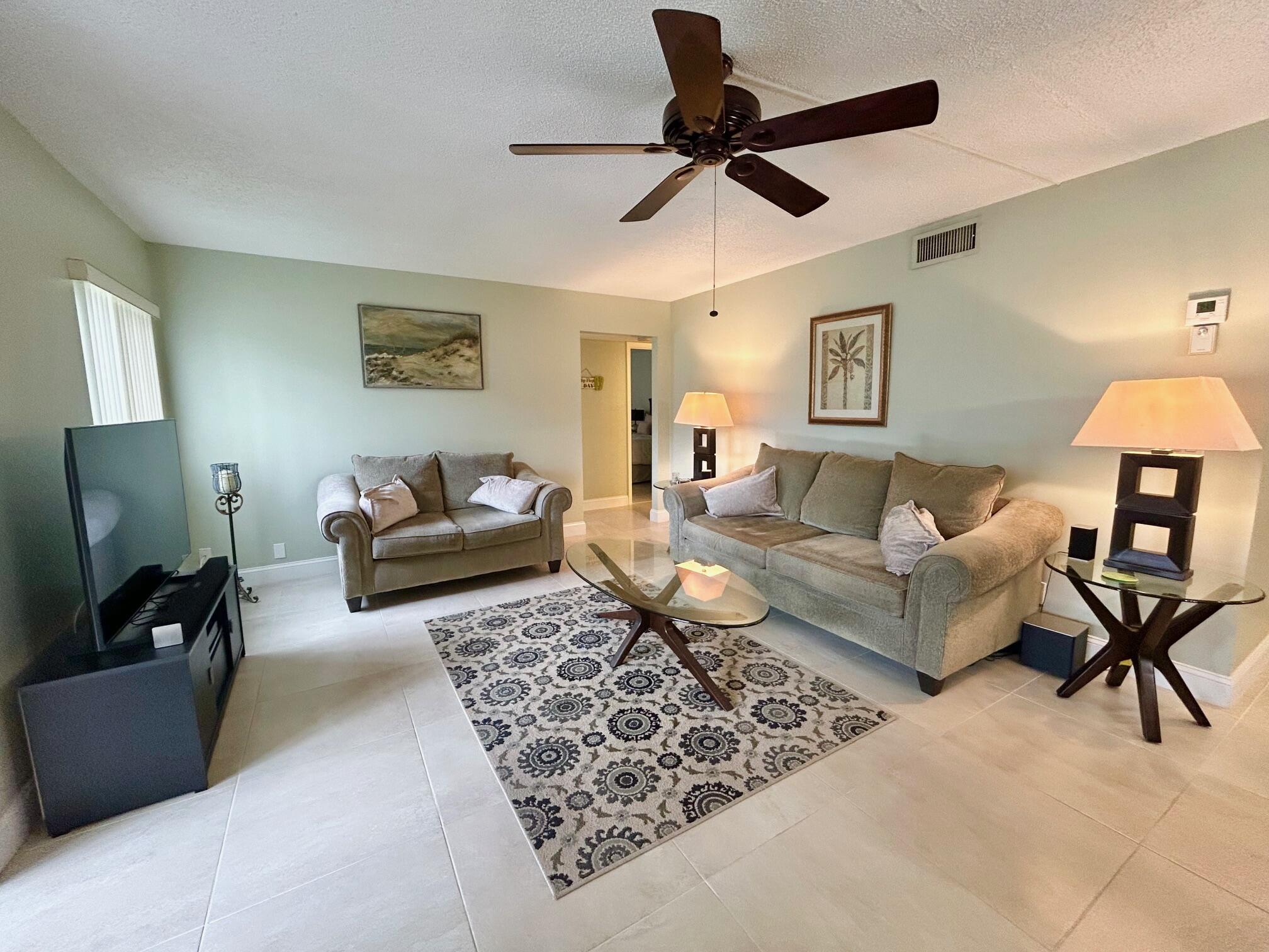 PINE RIDGE SOUTH I CONDO - Residential