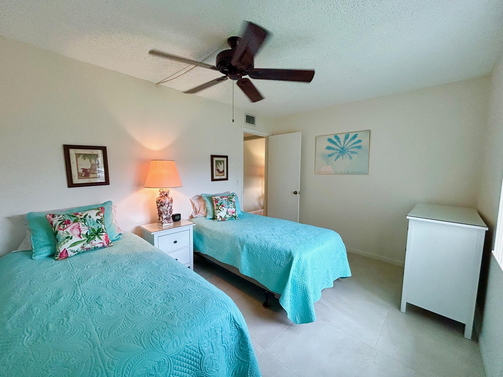 PINE RIDGE SOUTH I CONDO - Residential