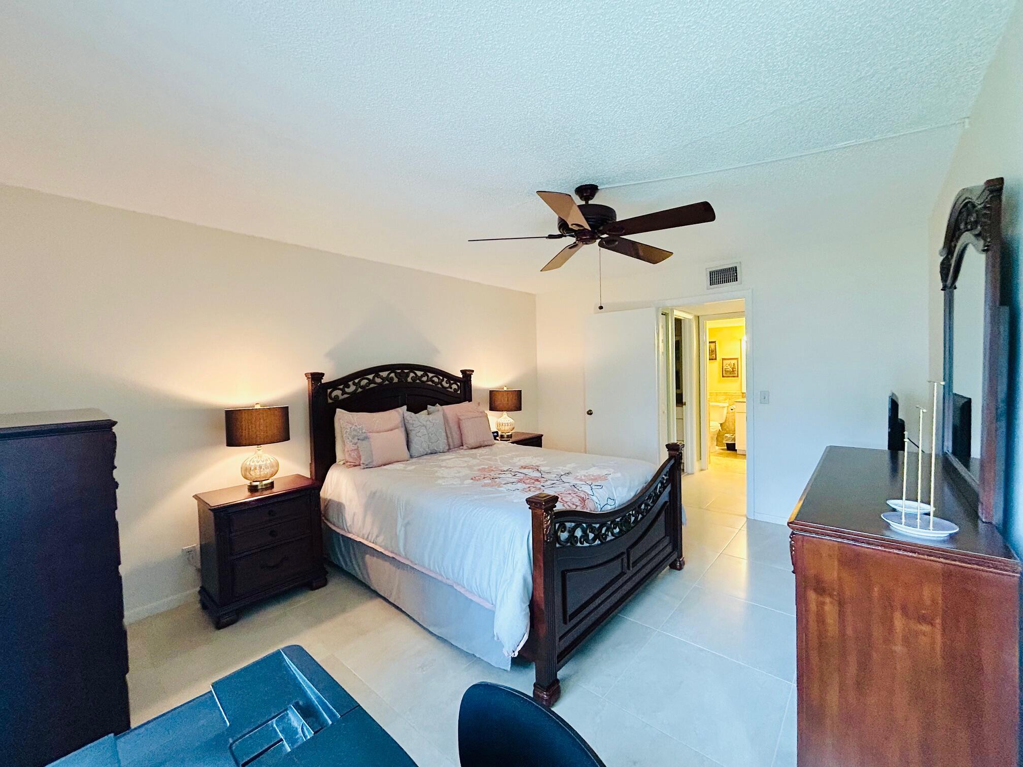 PINE RIDGE SOUTH I CONDO - Residential