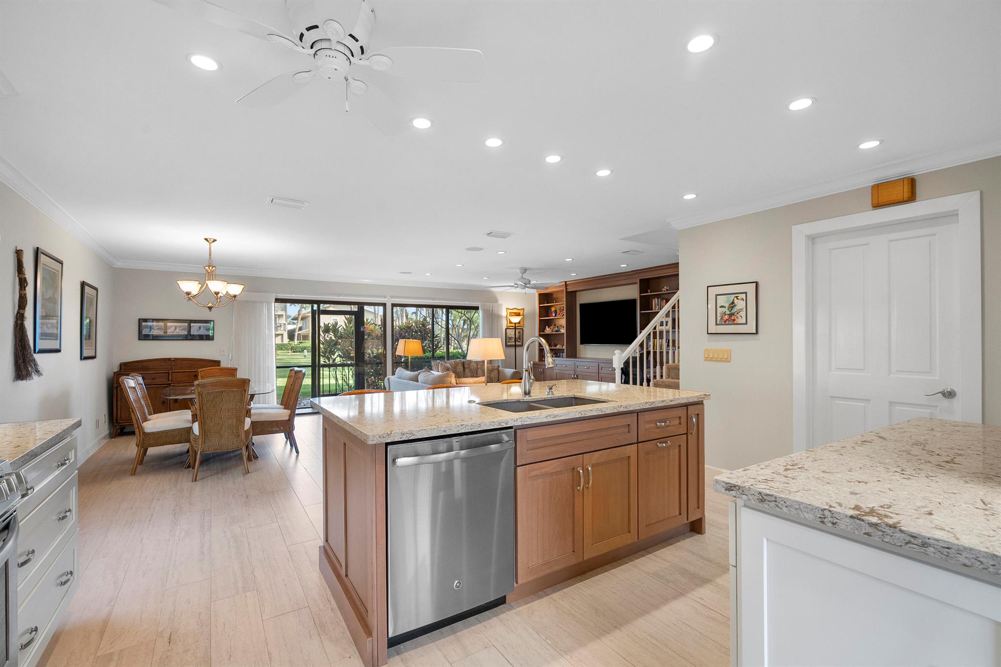 RIVERBEND CONDO - Residential