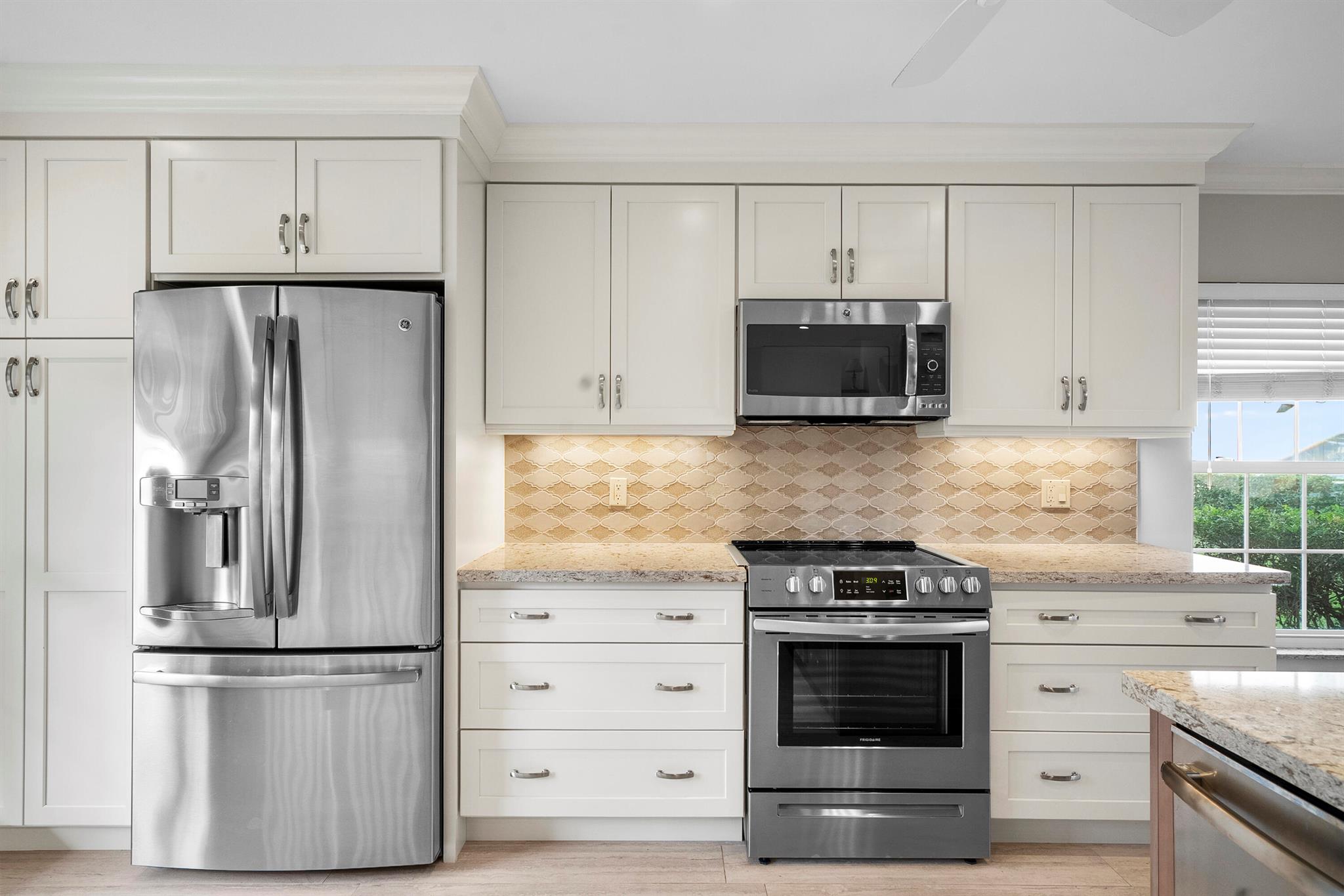 RIVERBEND CONDO - Residential