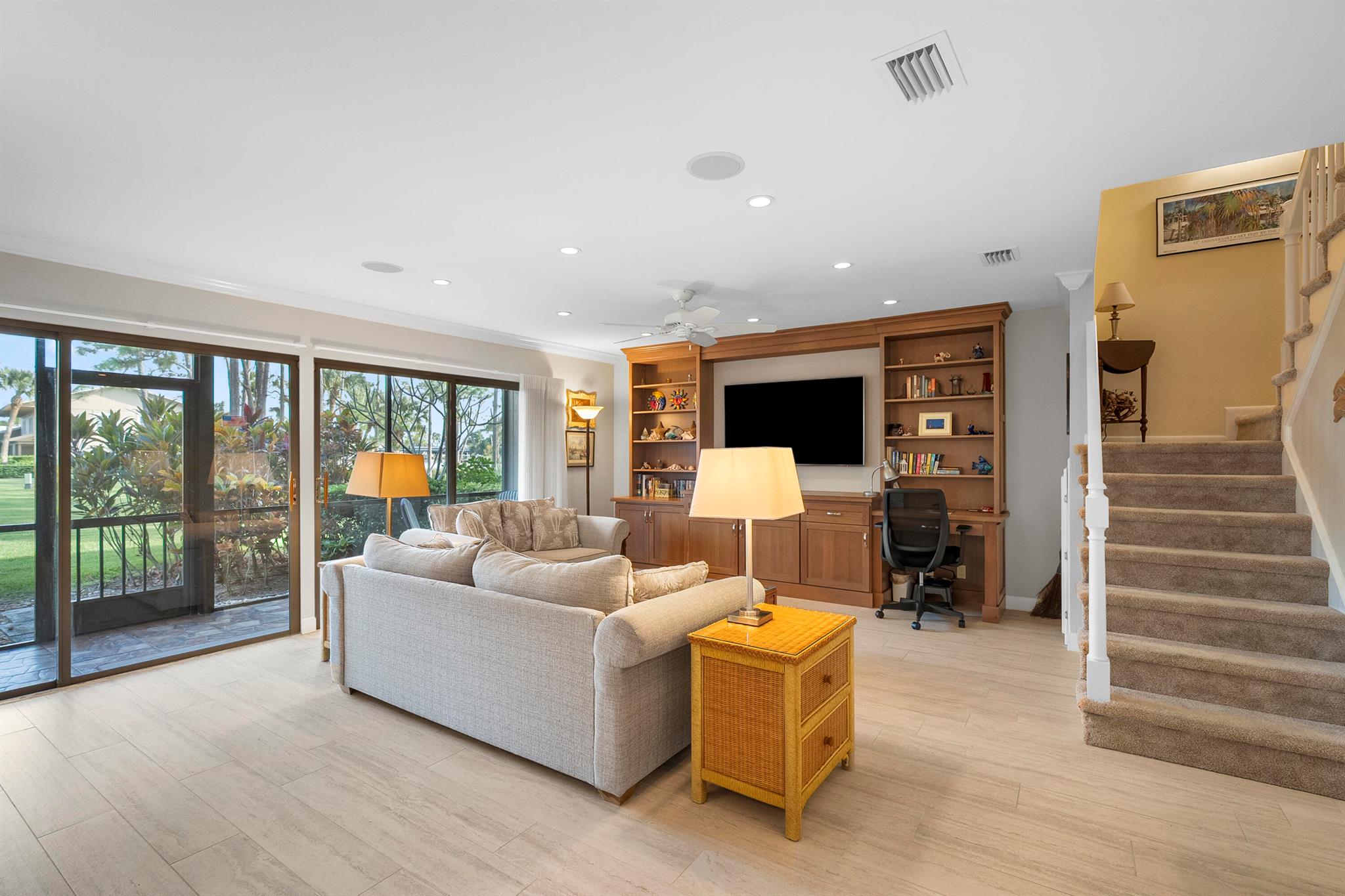 RIVERBEND CONDO - Residential