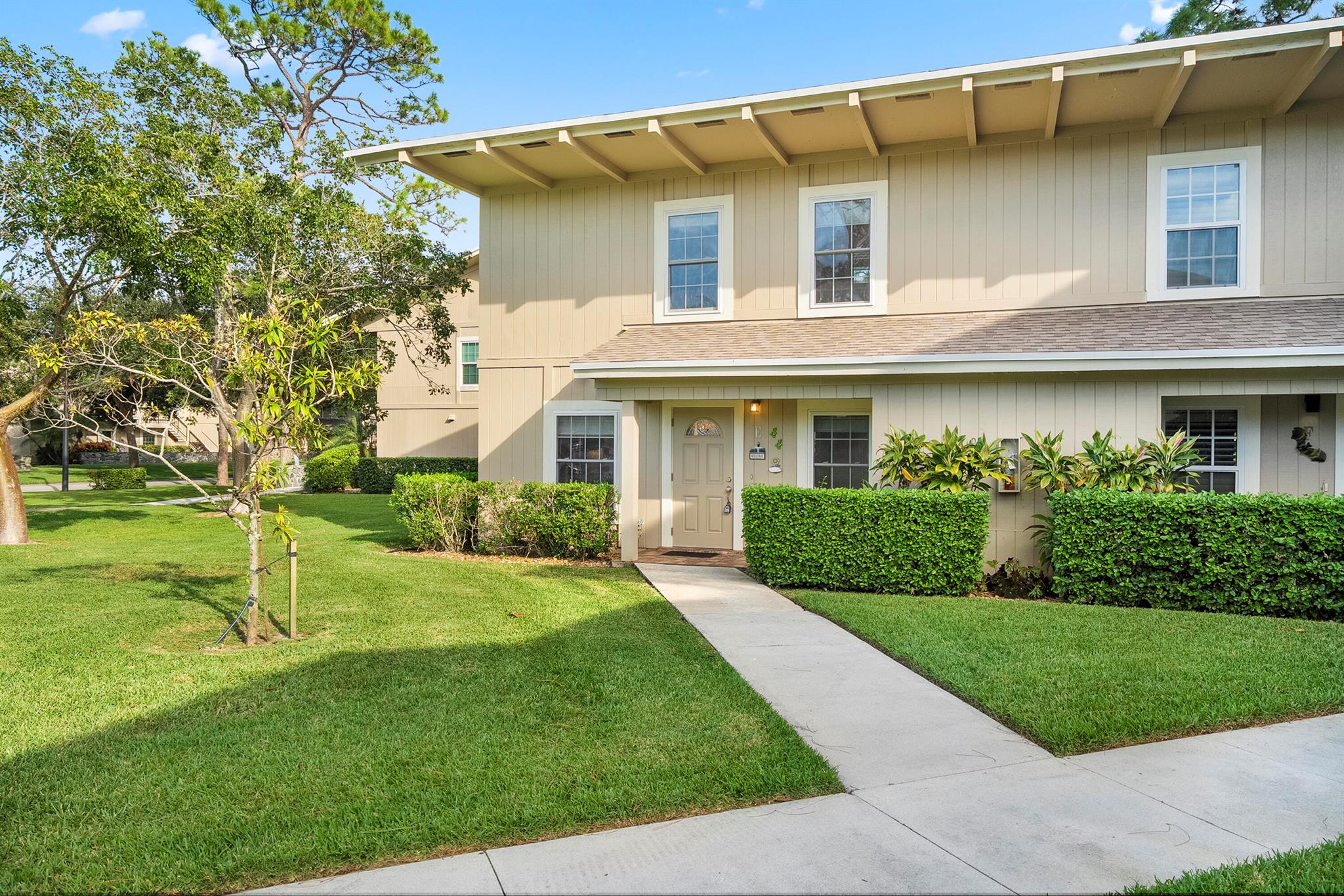 RIVERBEND CONDO - Residential