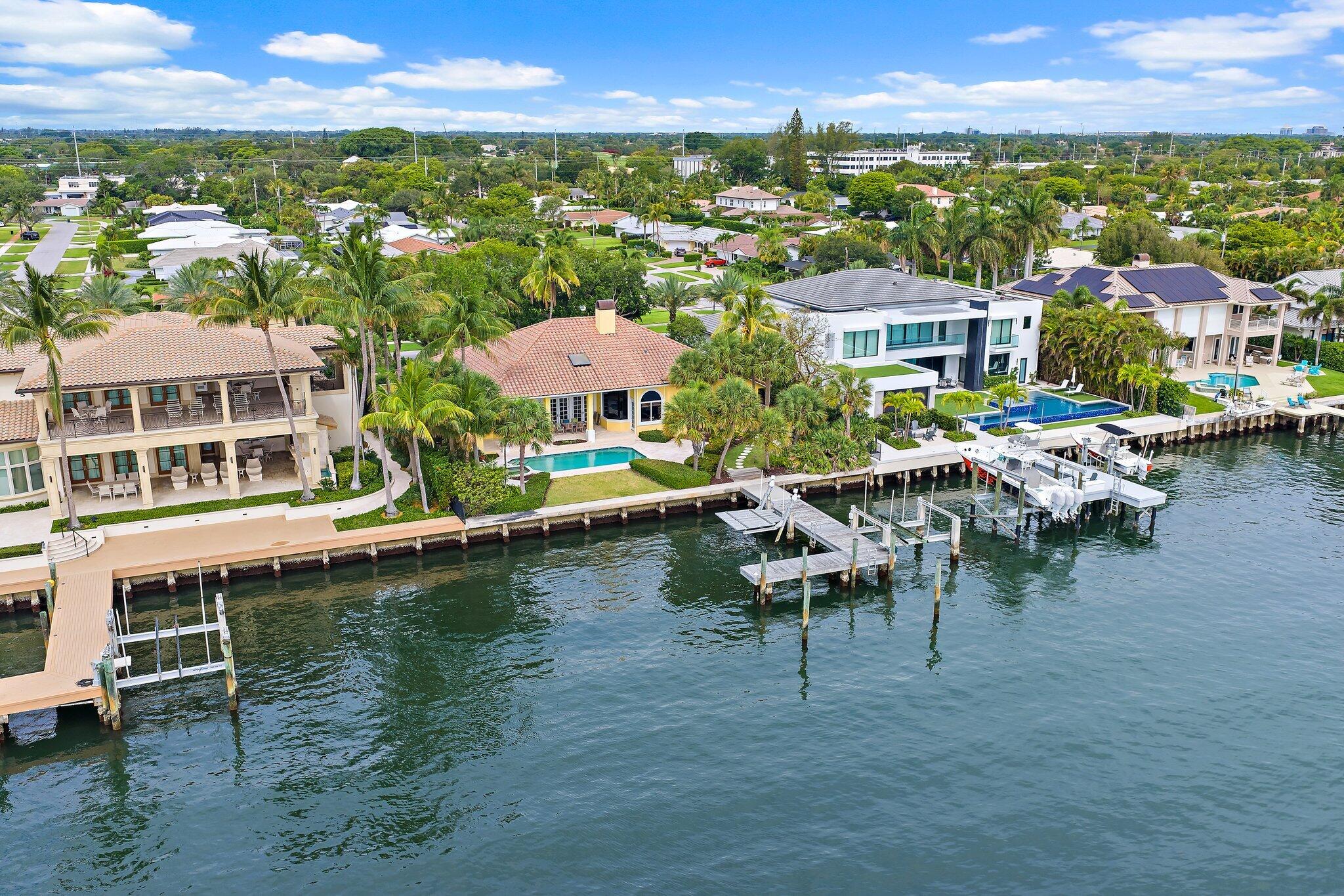 YACHT CLUB - Residential