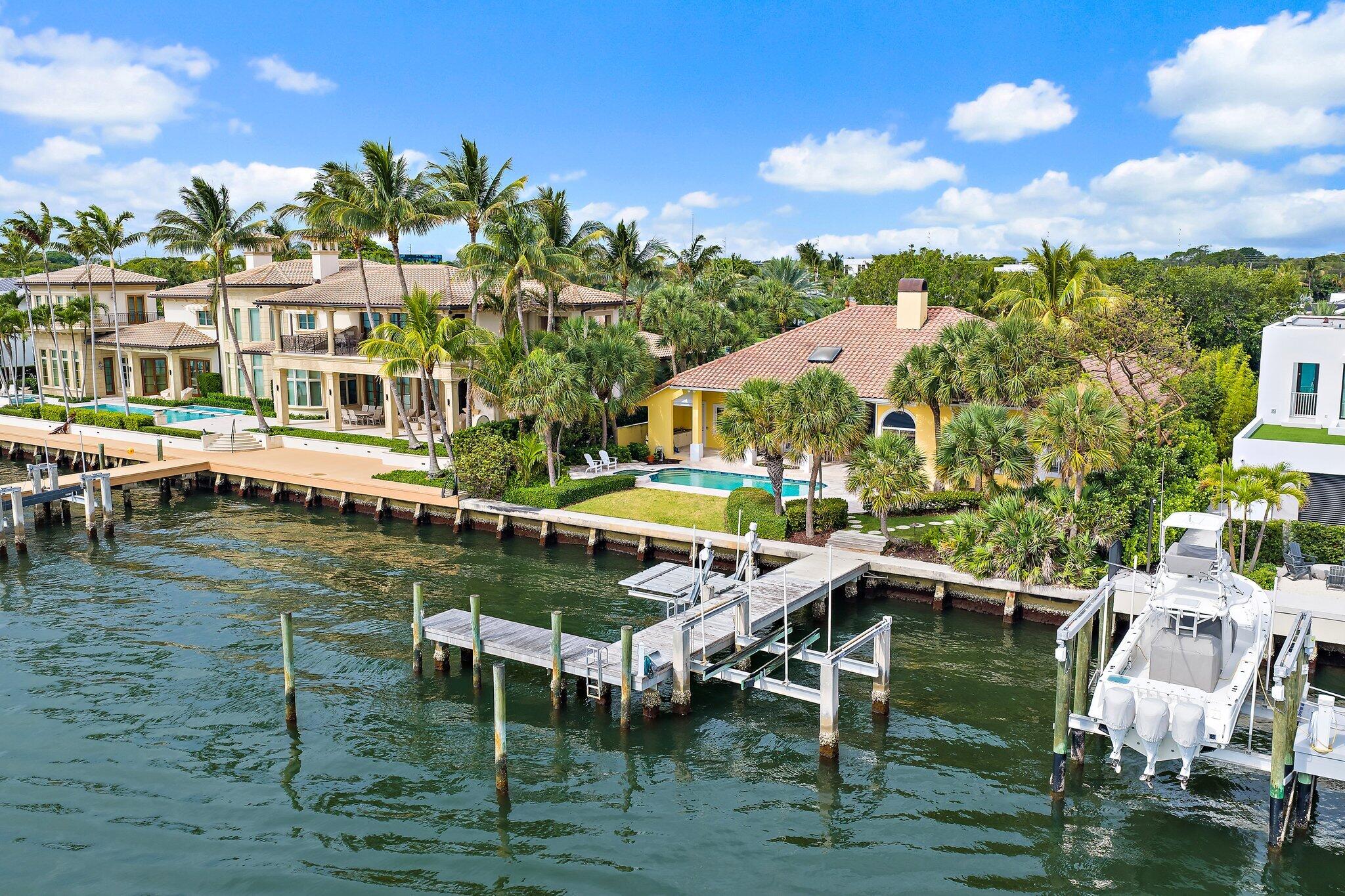 YACHT CLUB - Residential