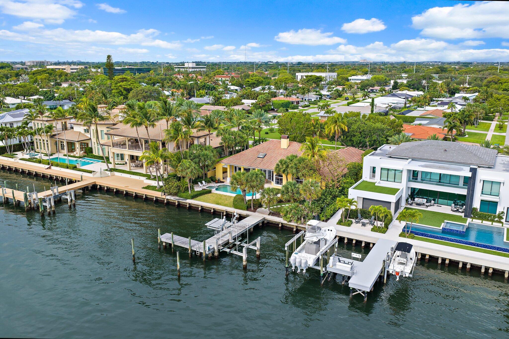 YACHT CLUB - Residential
