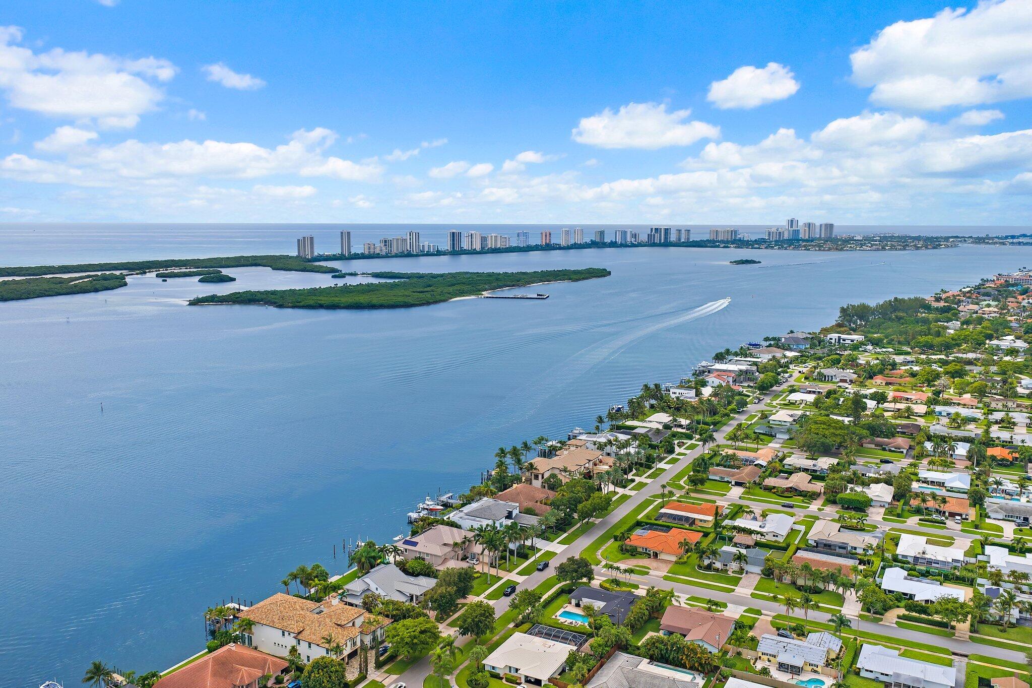 YACHT CLUB - Residential