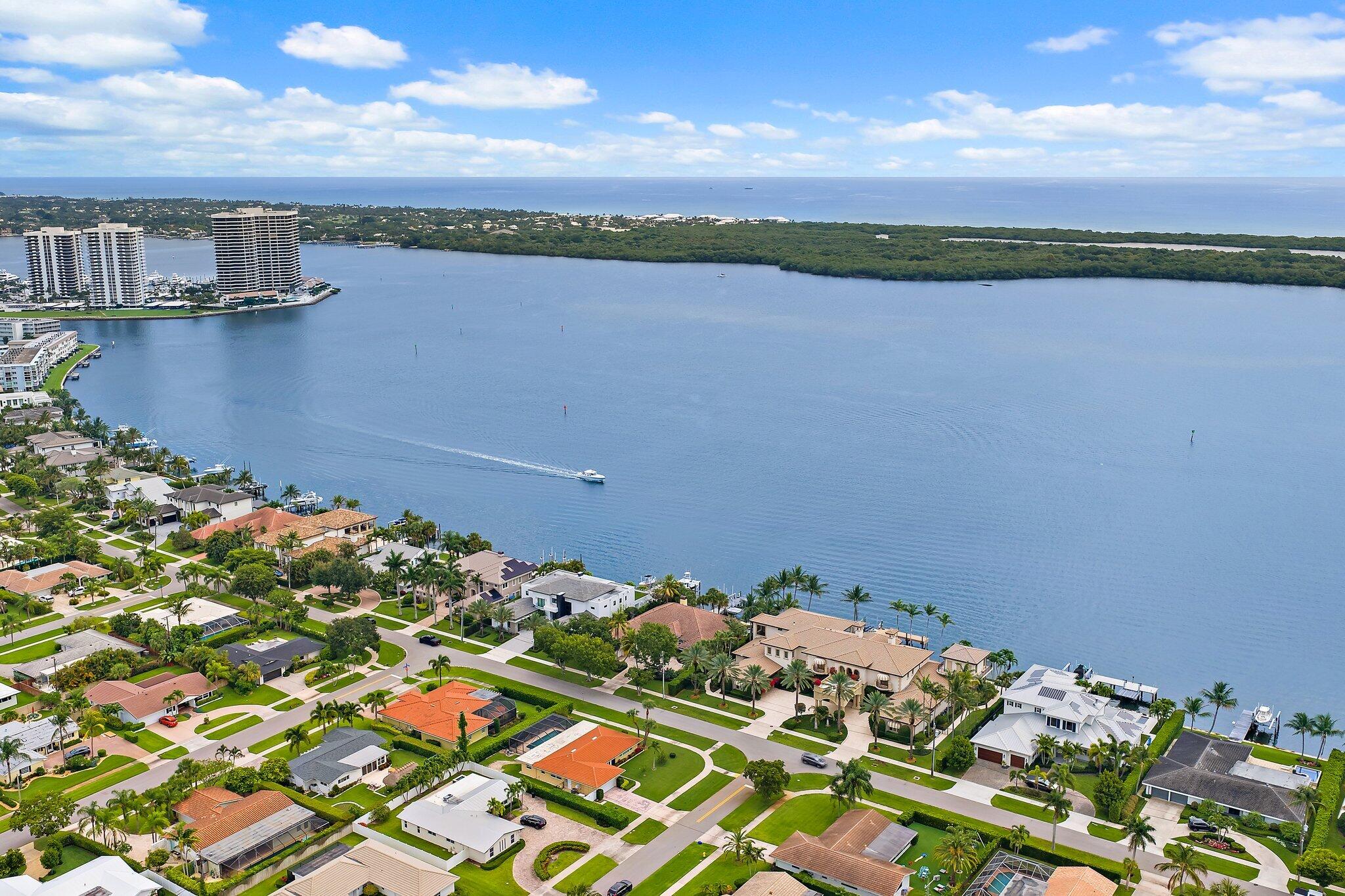 YACHT CLUB - Residential