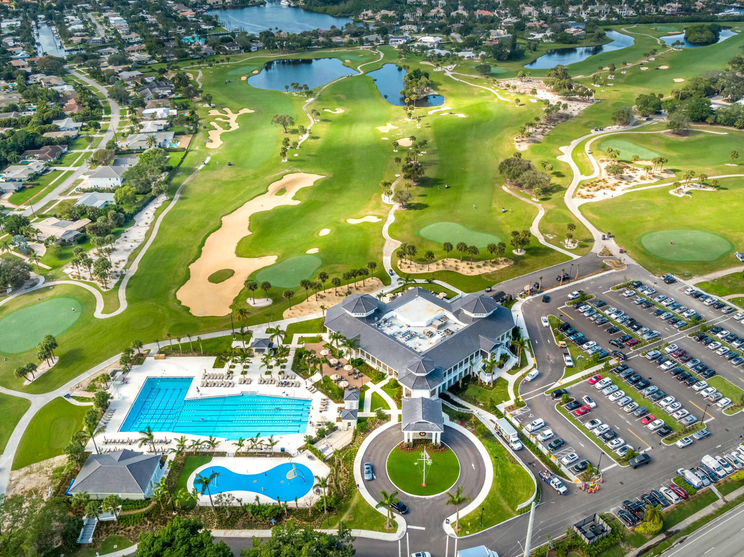 YACHT CLUB - Residential